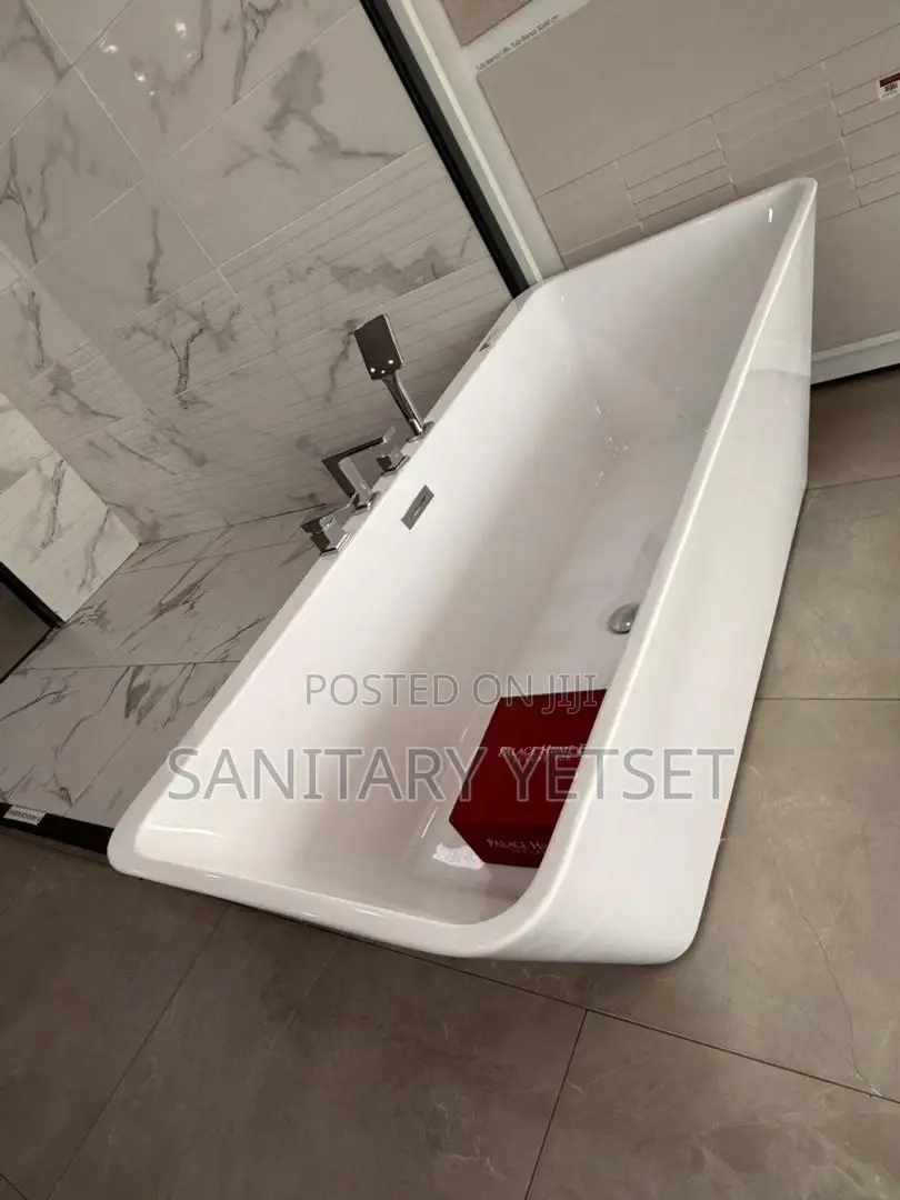 Square Bath Tub