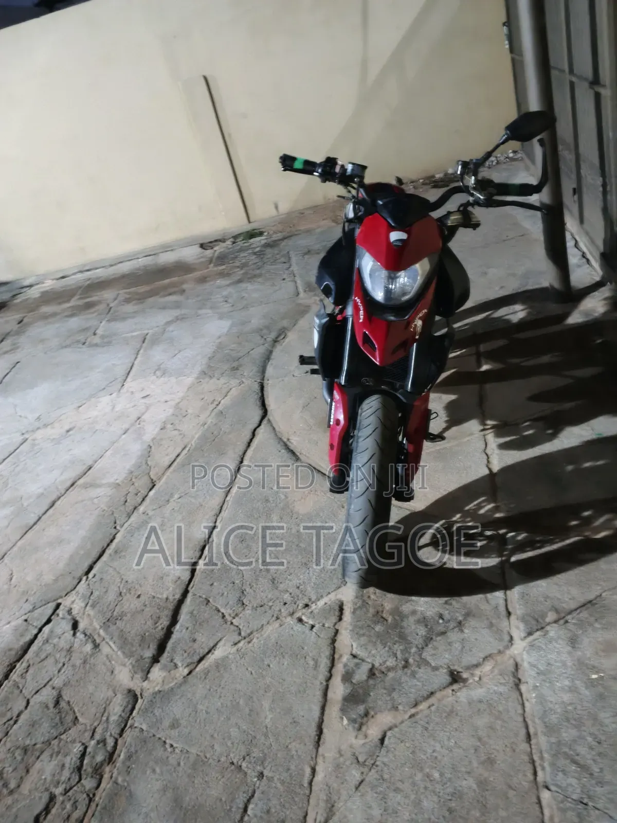 Ducati Hypermotard 950 SP 2022 Red