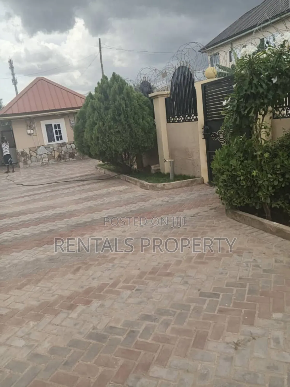 3bdrm Apartment in Pentecost for rent