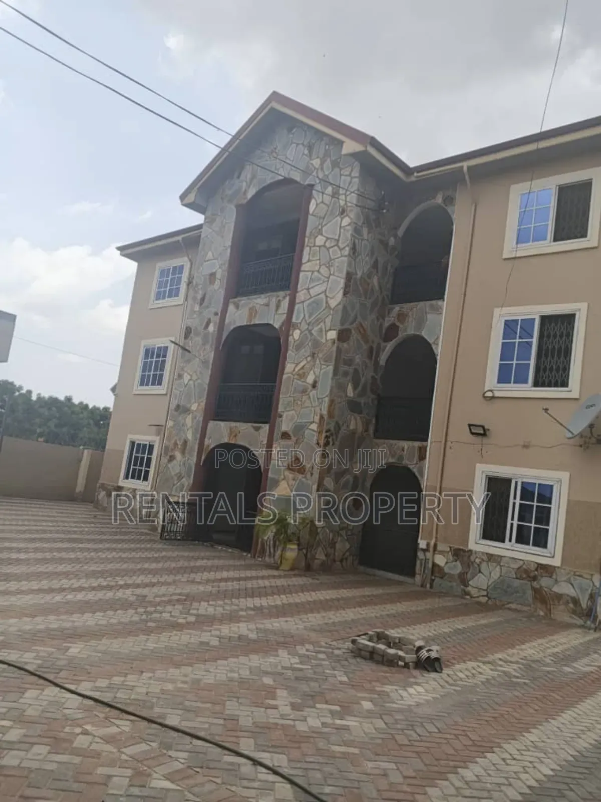 3bdrm Apartment in Pentecost for rent