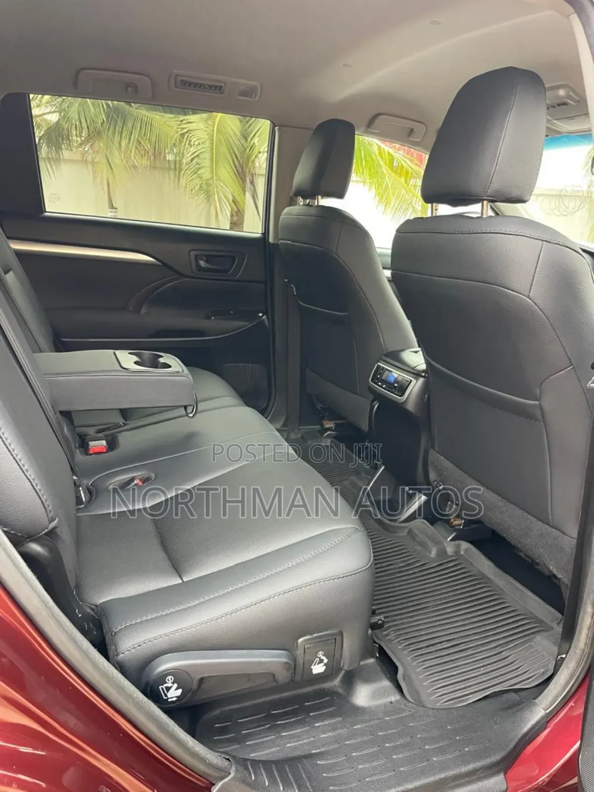 Toyota Highlander LE 4x2 (2.7L 4cyl 6A) 2017 Burgundy