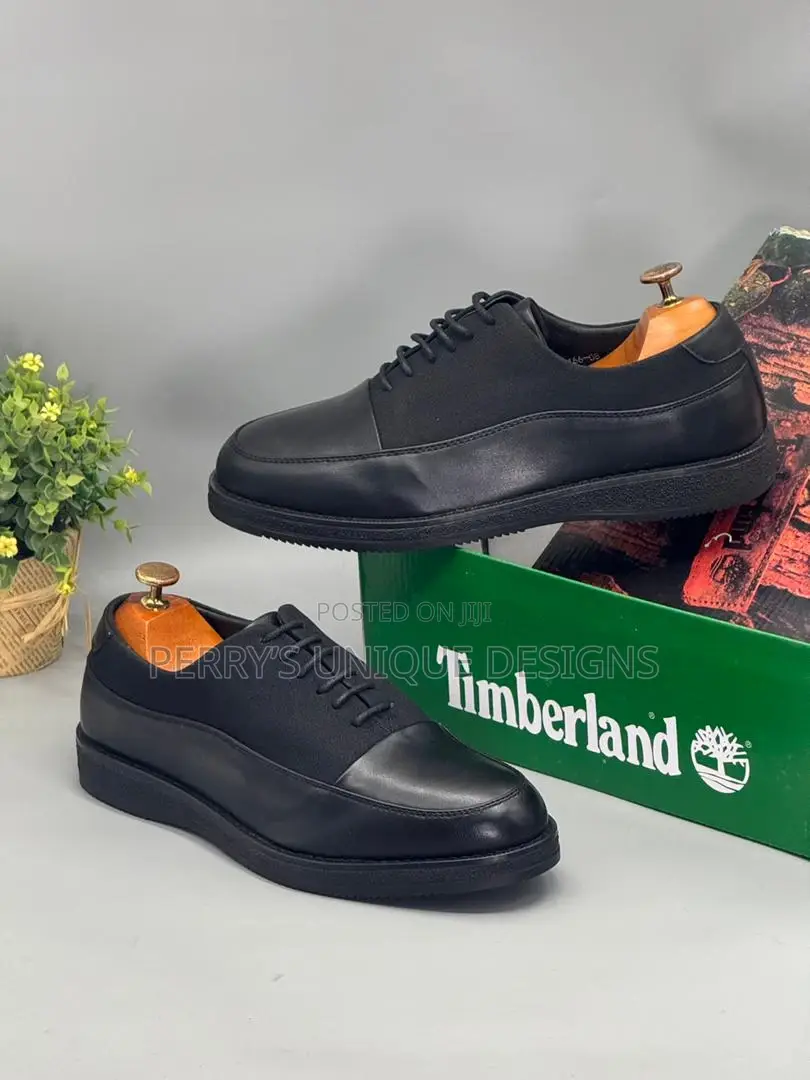 Timberland Executive Lace-Up Hybrid Dress Shoes