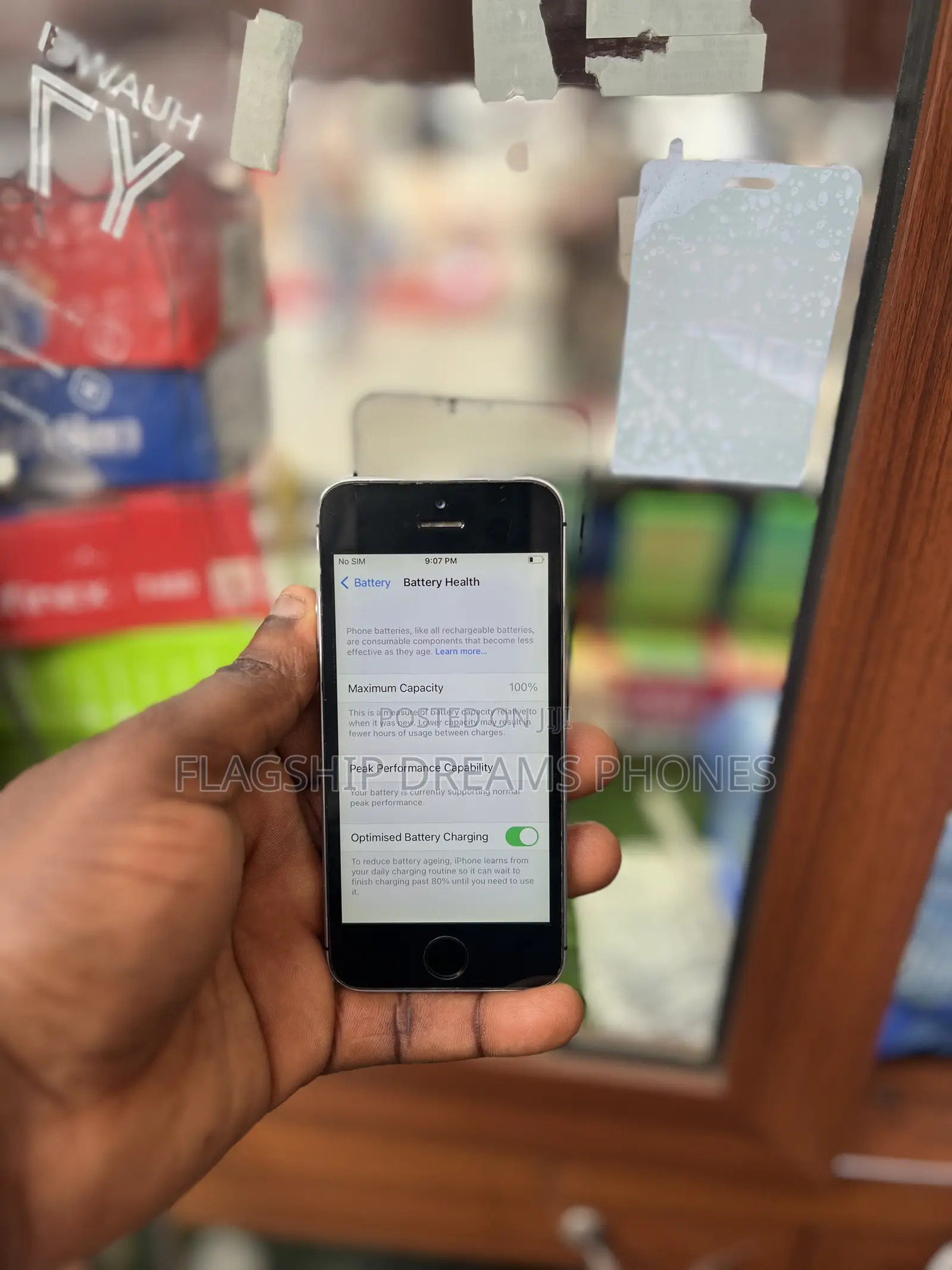 Apple iPhone SE 32 GB Black