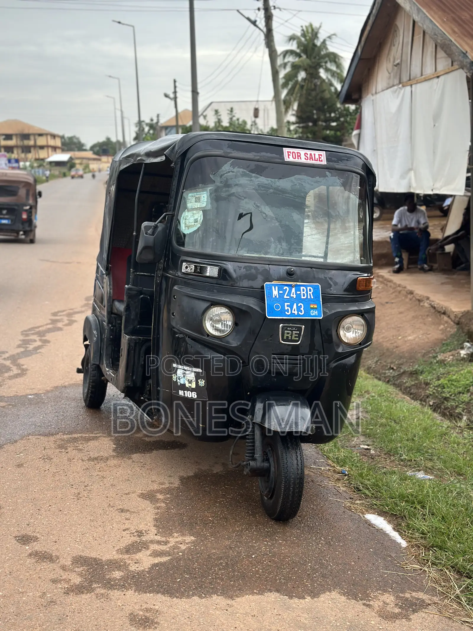 Bajaj RE 2024 Black