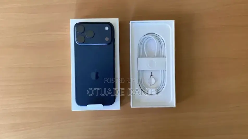 New Apple iPhone 17 Pro Max 512 GB Blue