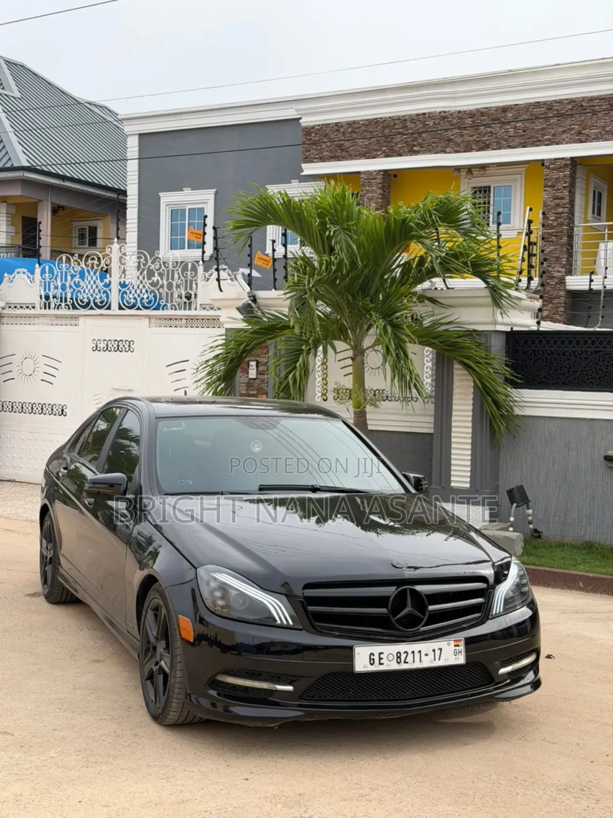 Mercedes-Benz C300 2012 Black