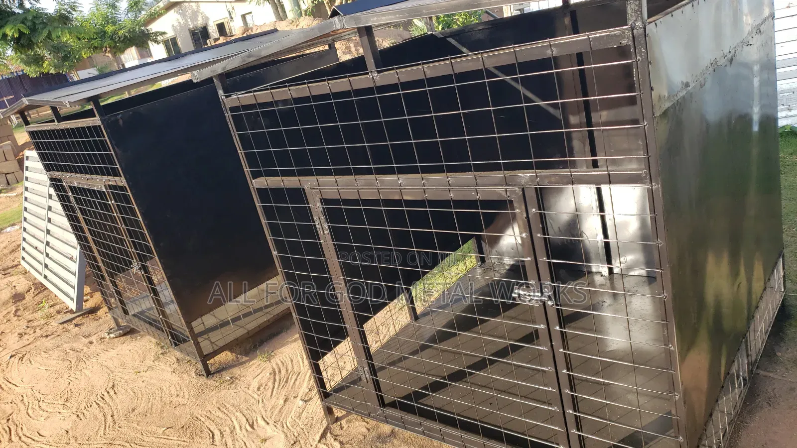 4by4 Single Bulldog Cages