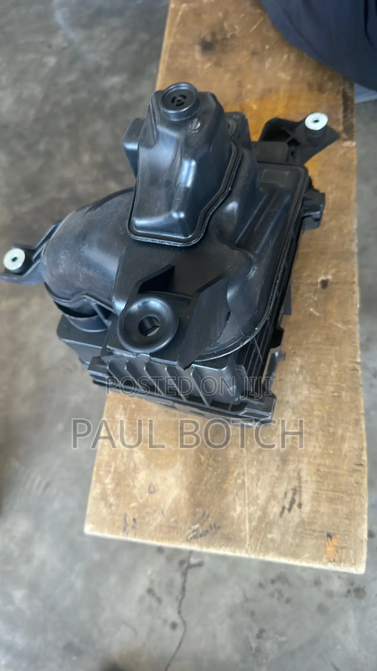 Honda Cr-V.5) Engine Air Cleaner Filter Box