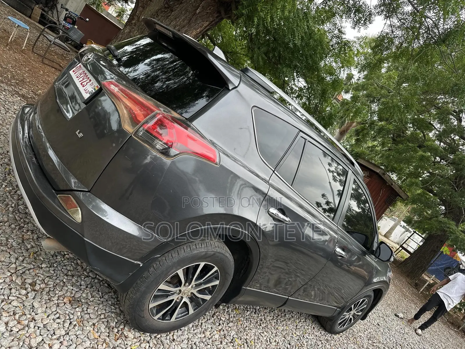 Toyota RAV4 LE 4dr SUV (2.5L 4cyl 6A) 2018 Black