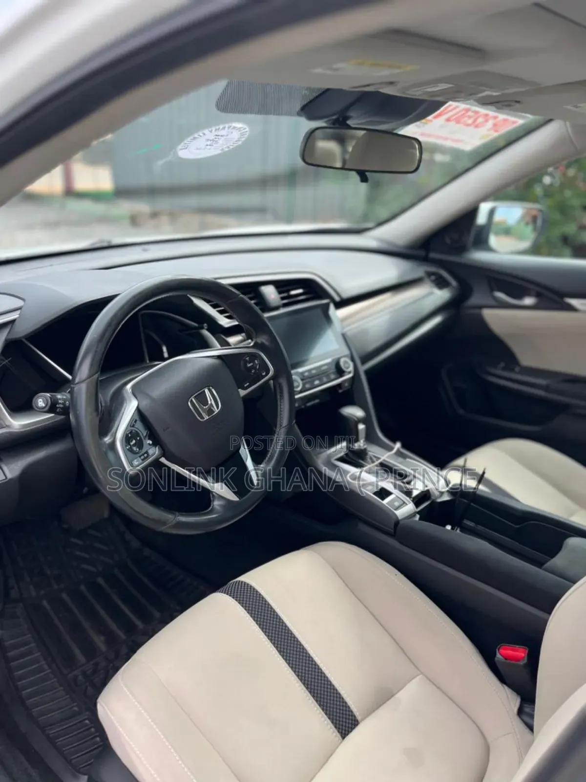 Honda Civic EX-L Sedan 2019 White