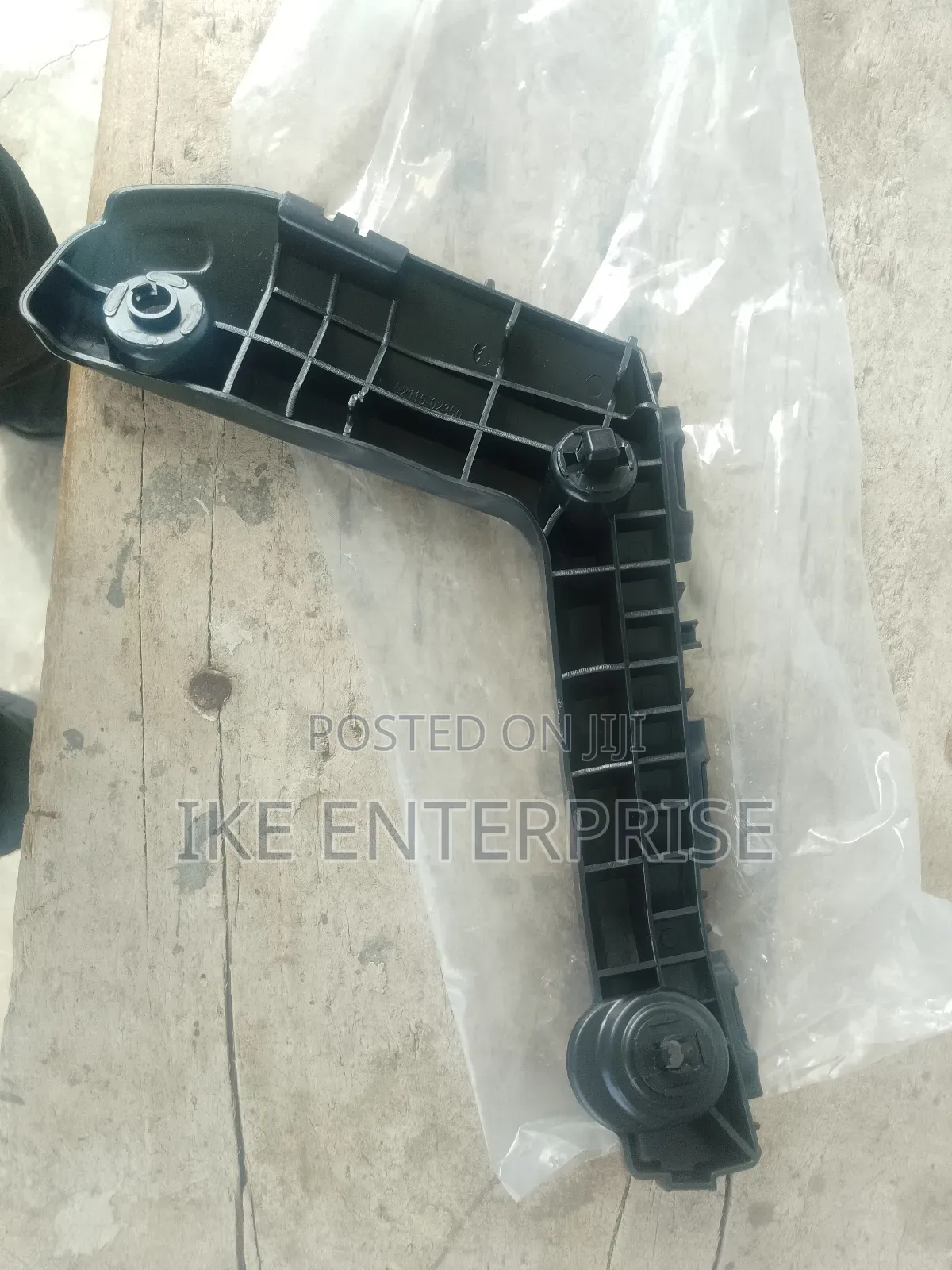 Toyota Corolla Bumper Locker 2017,2018,2019