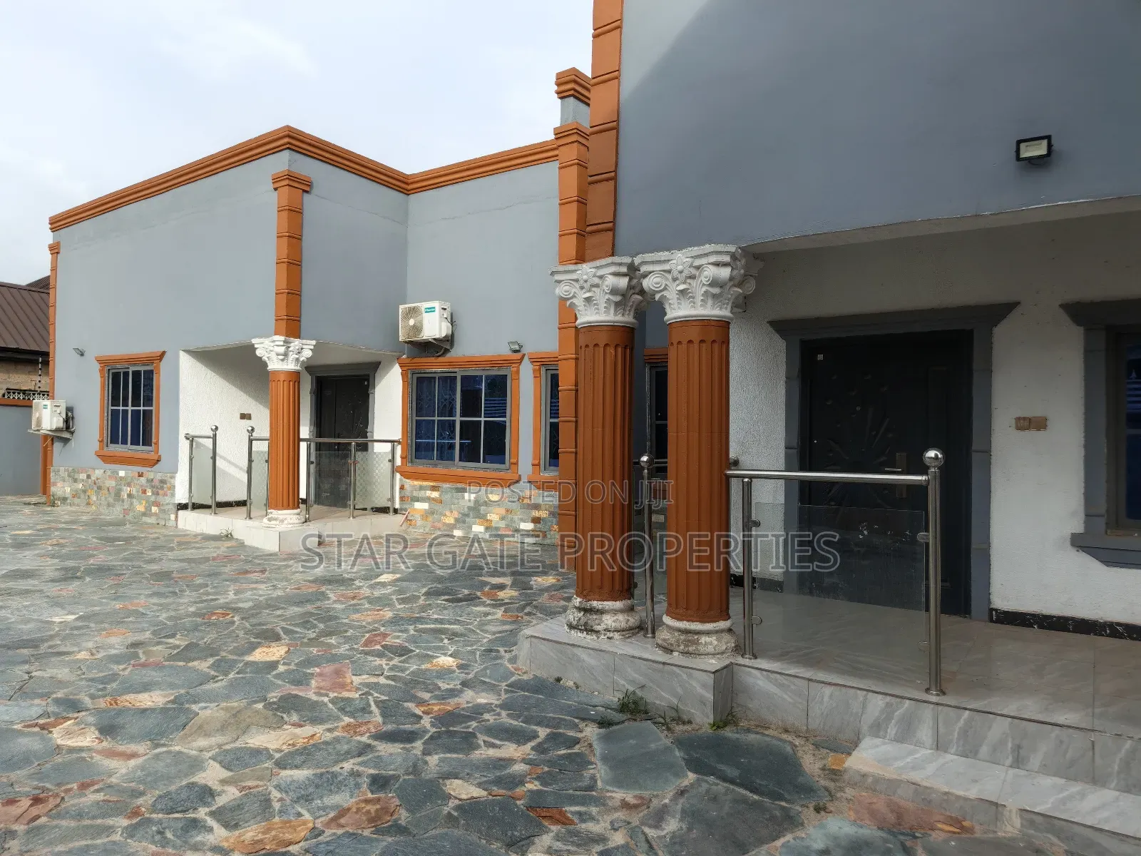 7bdrm House in Atimatim Maase, Kumasi Metropolitan for sale