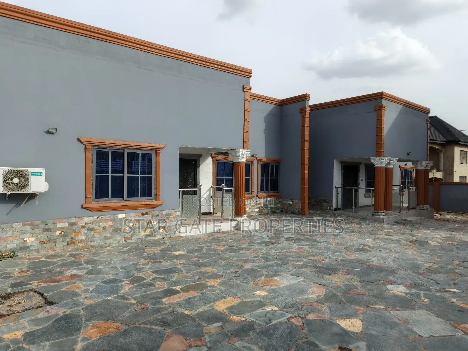 7bdrm House in Atimatim Maase, Kumasi Metropolitan for sale