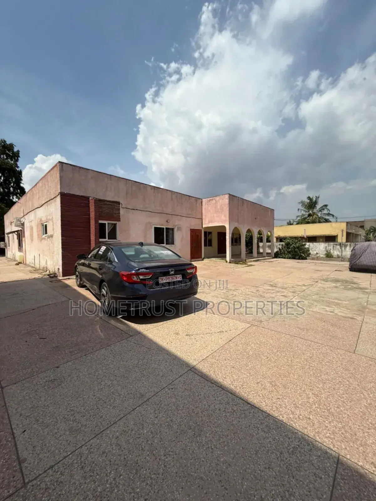 7bdrm House in Achimota Abc, Neoplan for sale