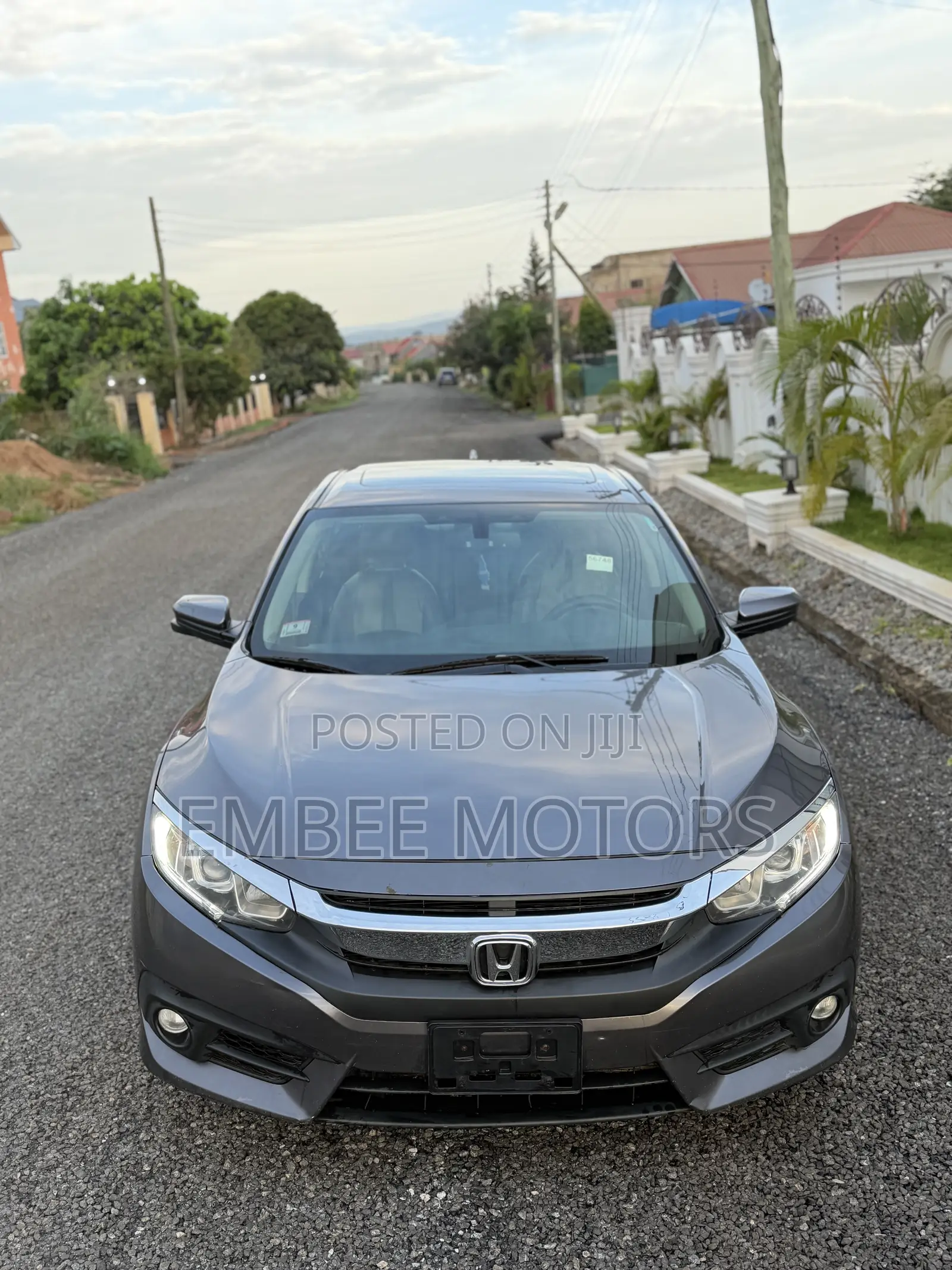 Honda Civic EX-L 4dr Sedan (1.5L 4cyl) 2017 Gray
