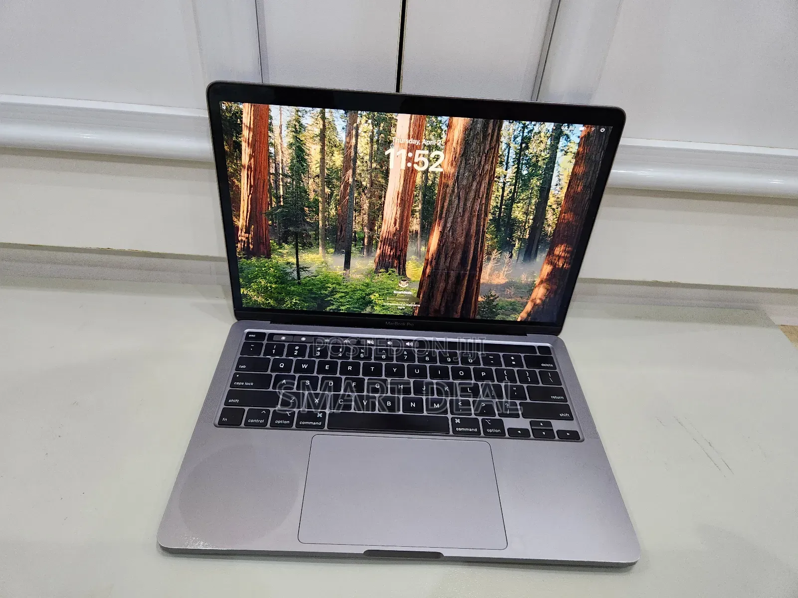 Laptop Apple MacBook Pro 2020 16GB Intel Core i5 SSD 512GB