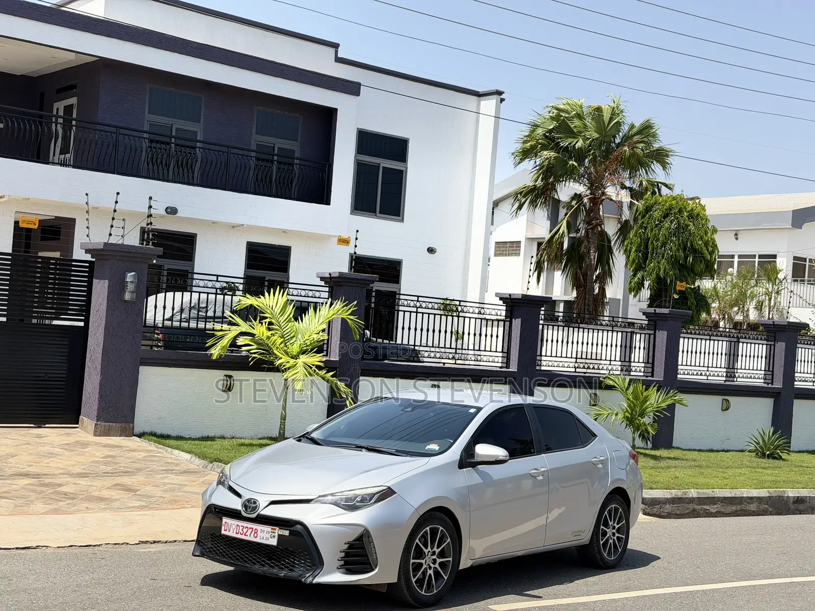 Toyota Corolla SE 4dr Sedan (1.8L 4cyl CVT) 2017 Silver