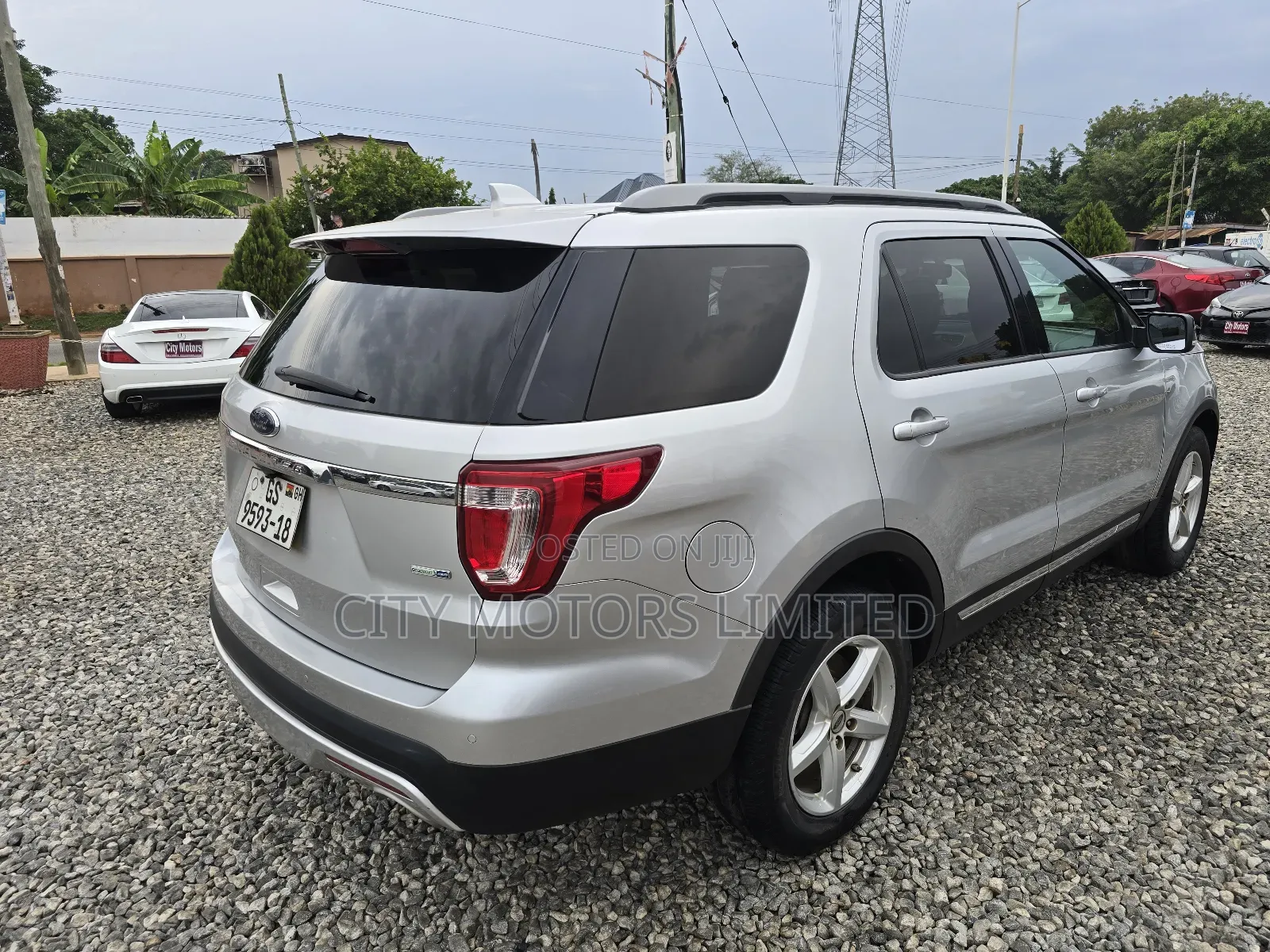 Ford Explorer XLT 4dr FWD (2.3L 4cyl 6A) 2017 Silver