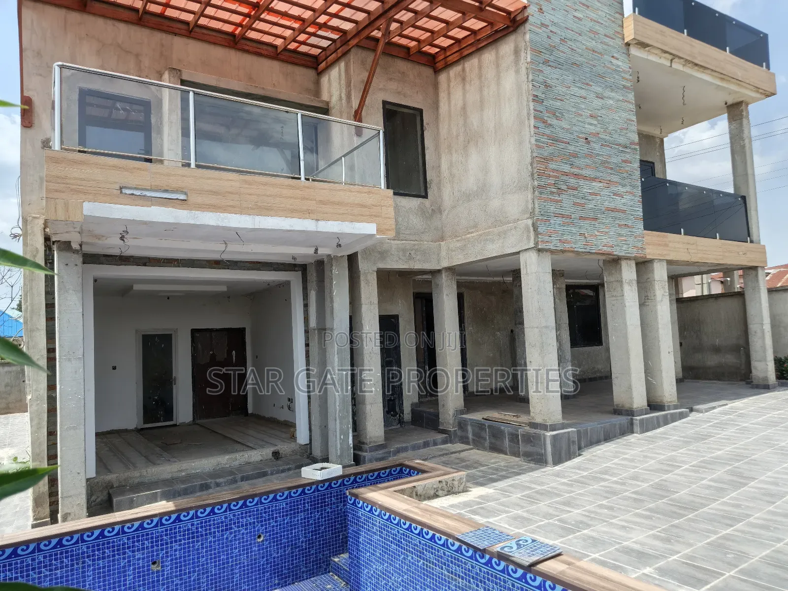 3bdrm House in Fawoade, Kumasi Metropolitan for sale