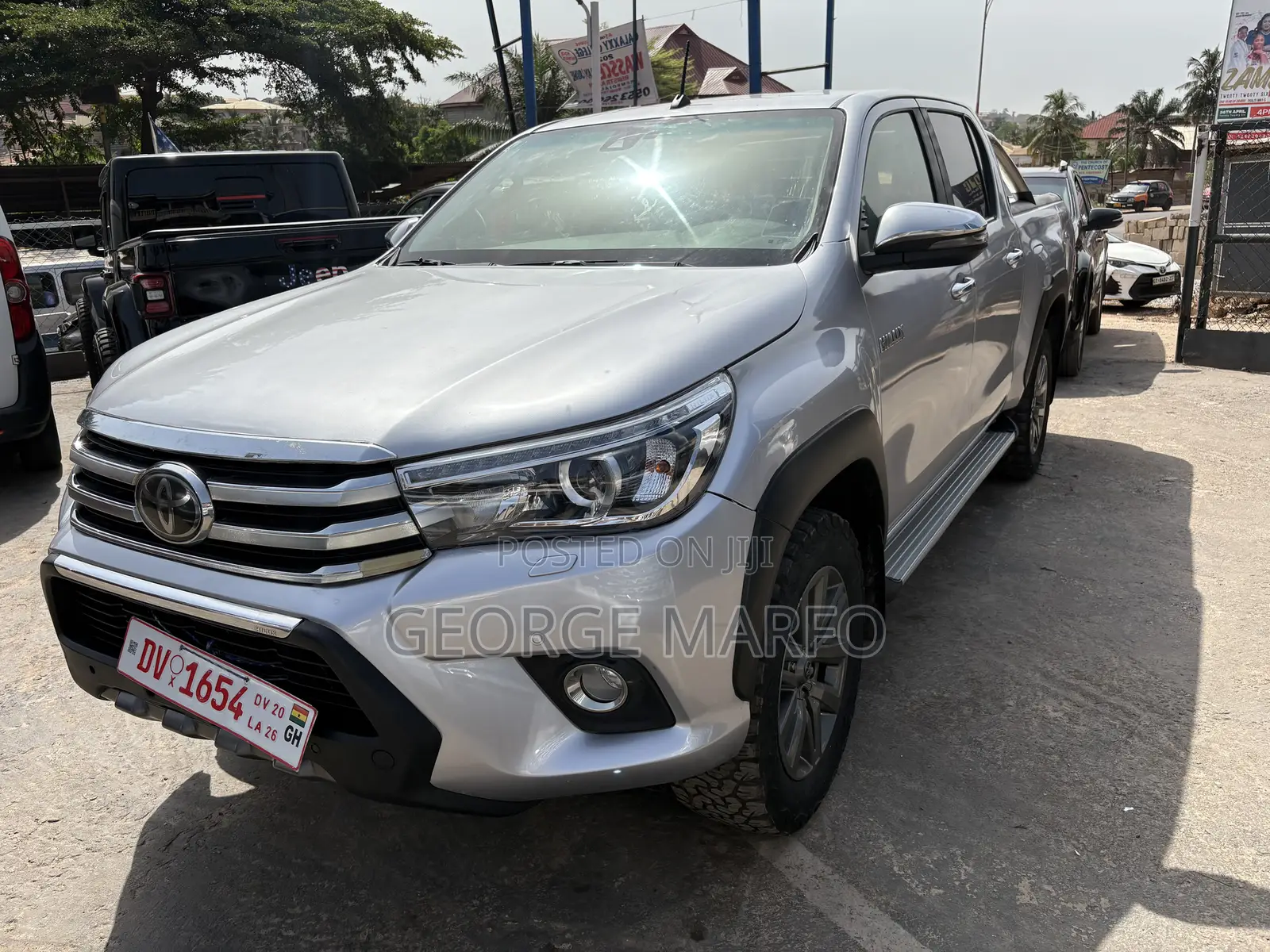 Toyota Hilux 2019 Silver