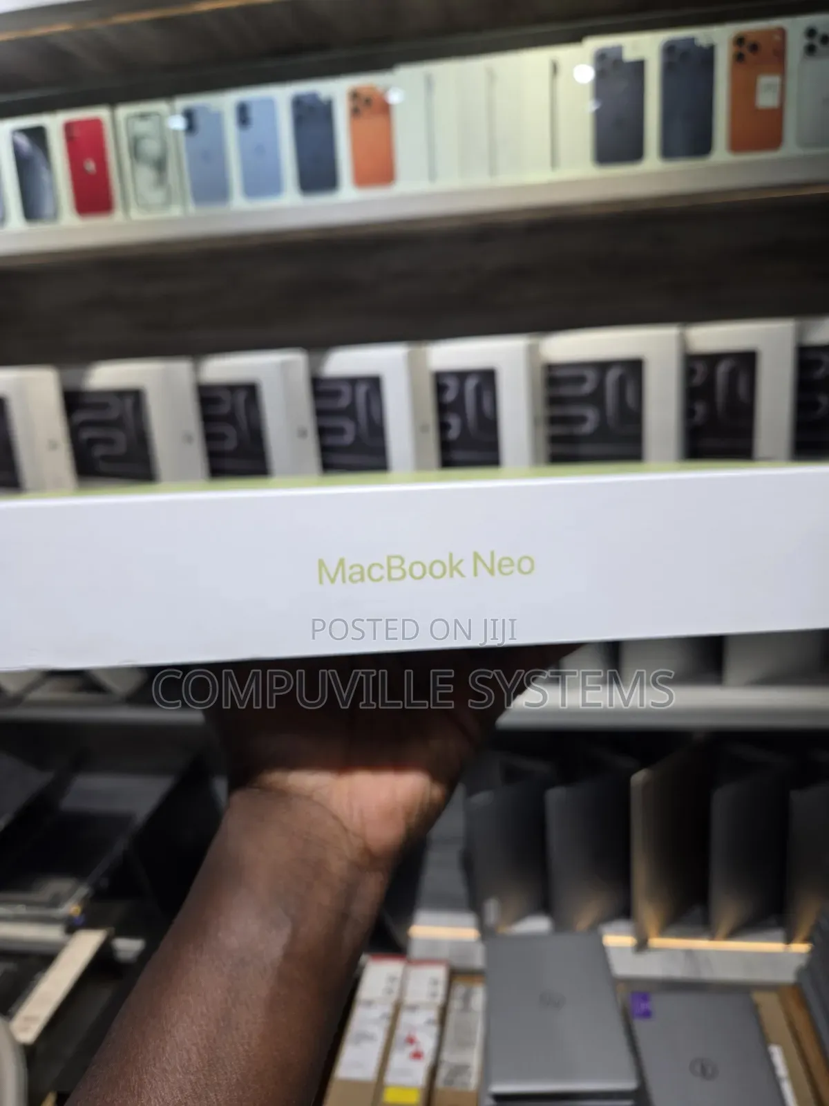 New Laptop Apple MacBook Neo 2026 8GB Apple M5 SSD 256GB