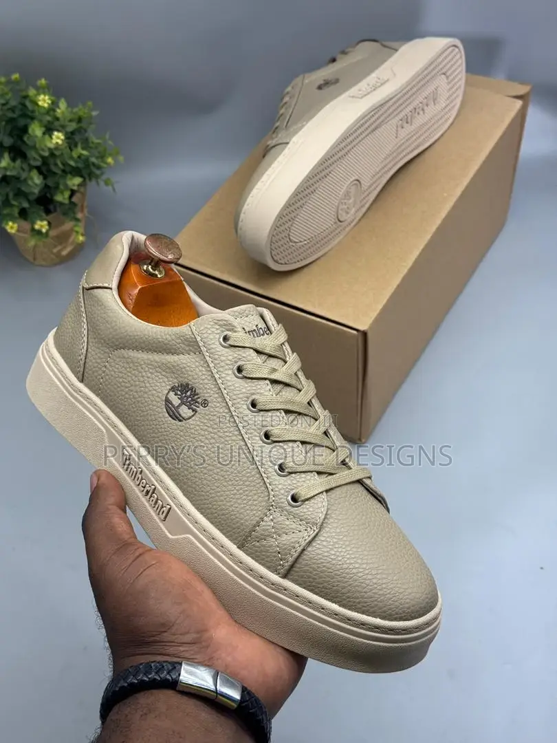 Sandaura Urban Slip-on Sneakers (Beige Edition)