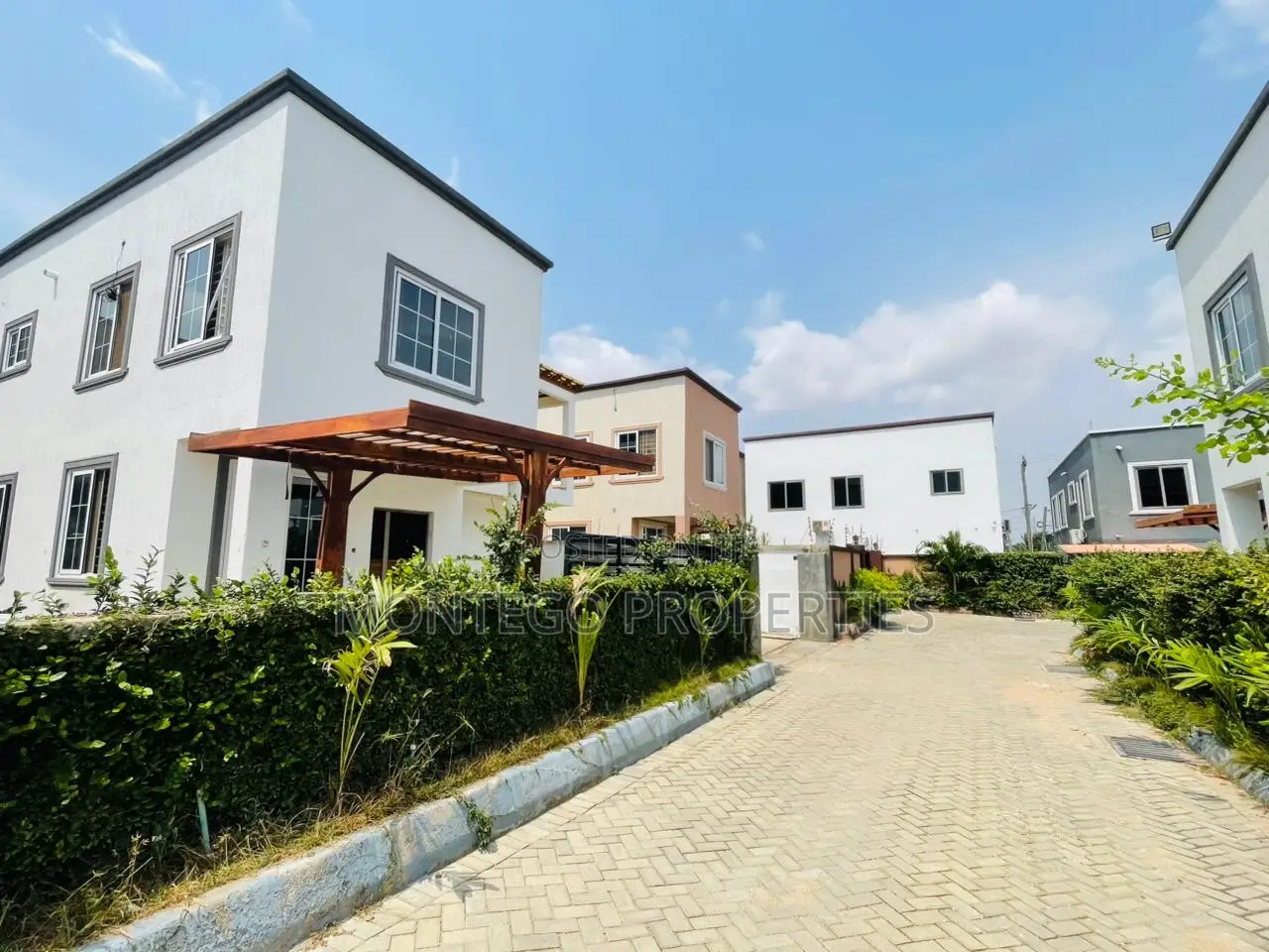 3bdrm House in East Legon, A&C Mall Area for sale