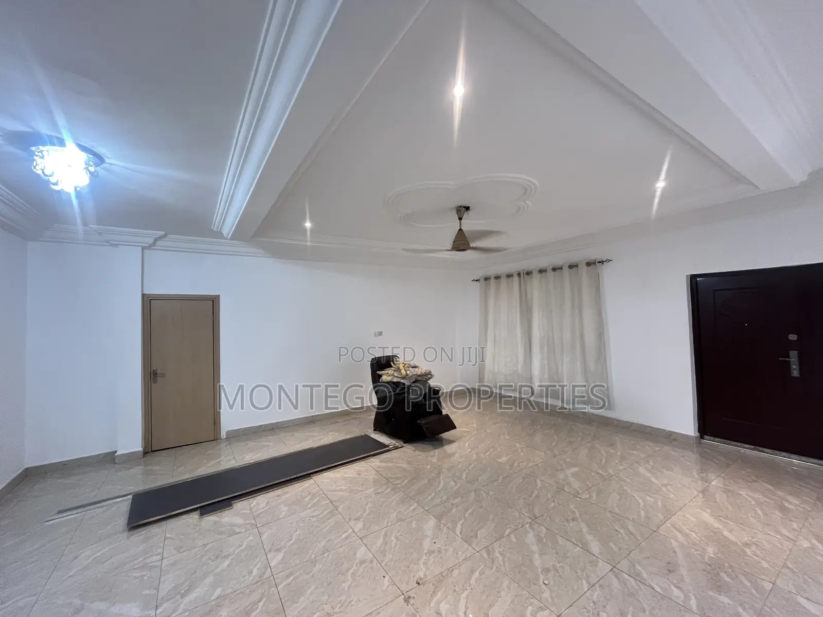 6bdrm House in East Legon, American House for rent