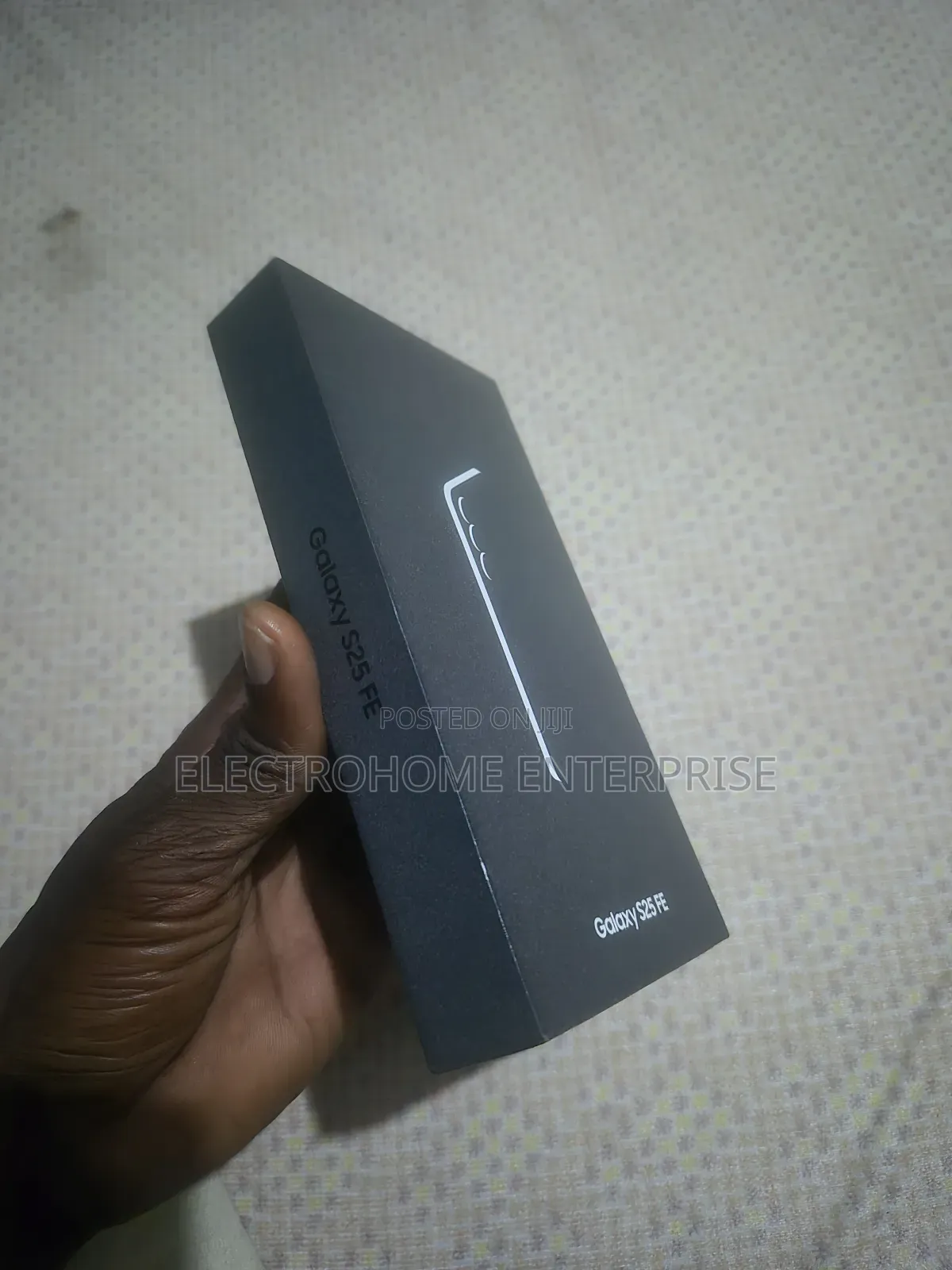 New Samsung Galaxy S25 FE 5G 256 GB