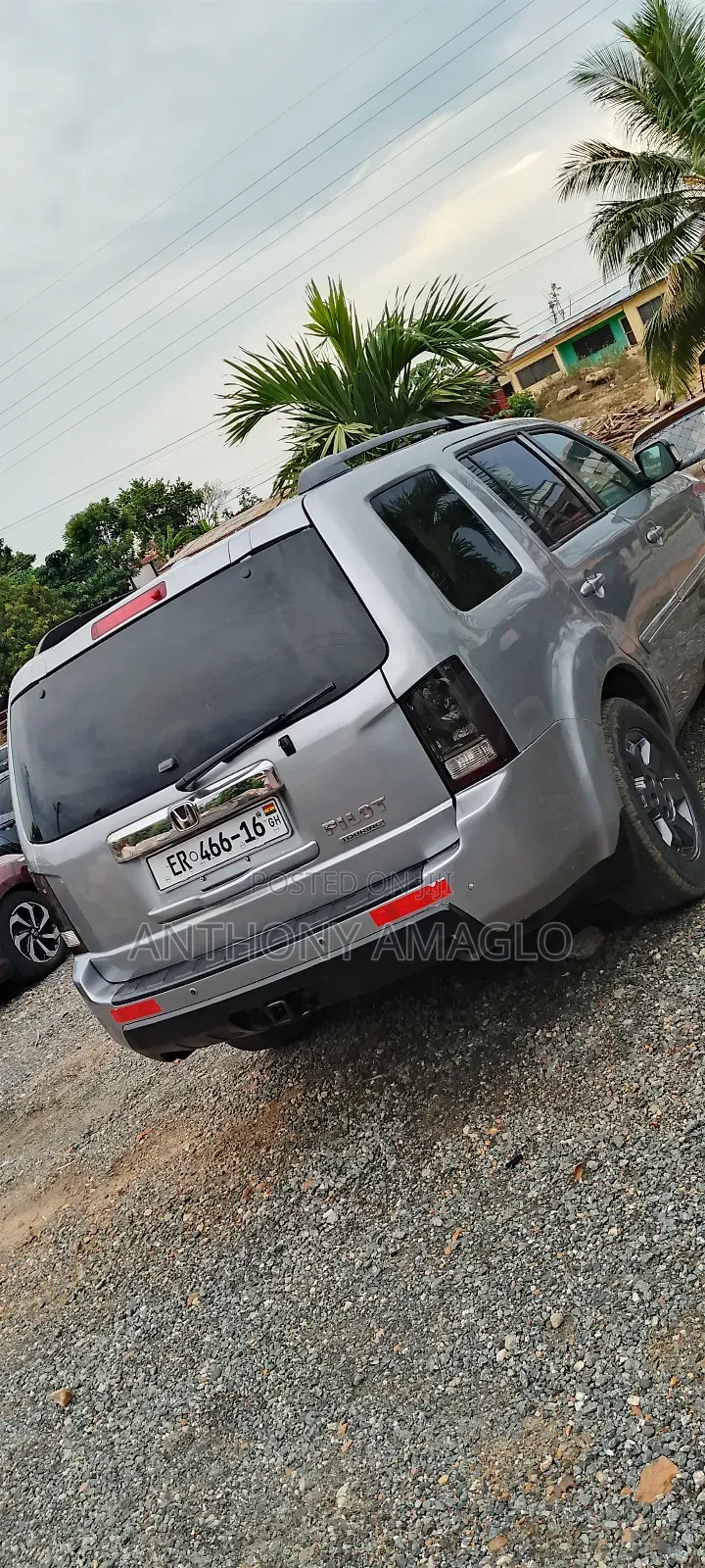Honda Pilot 2012 Gray