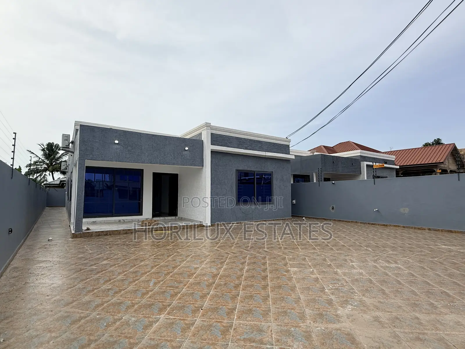 3bdrm Bungalow in Ablekuma Odumase for sale
