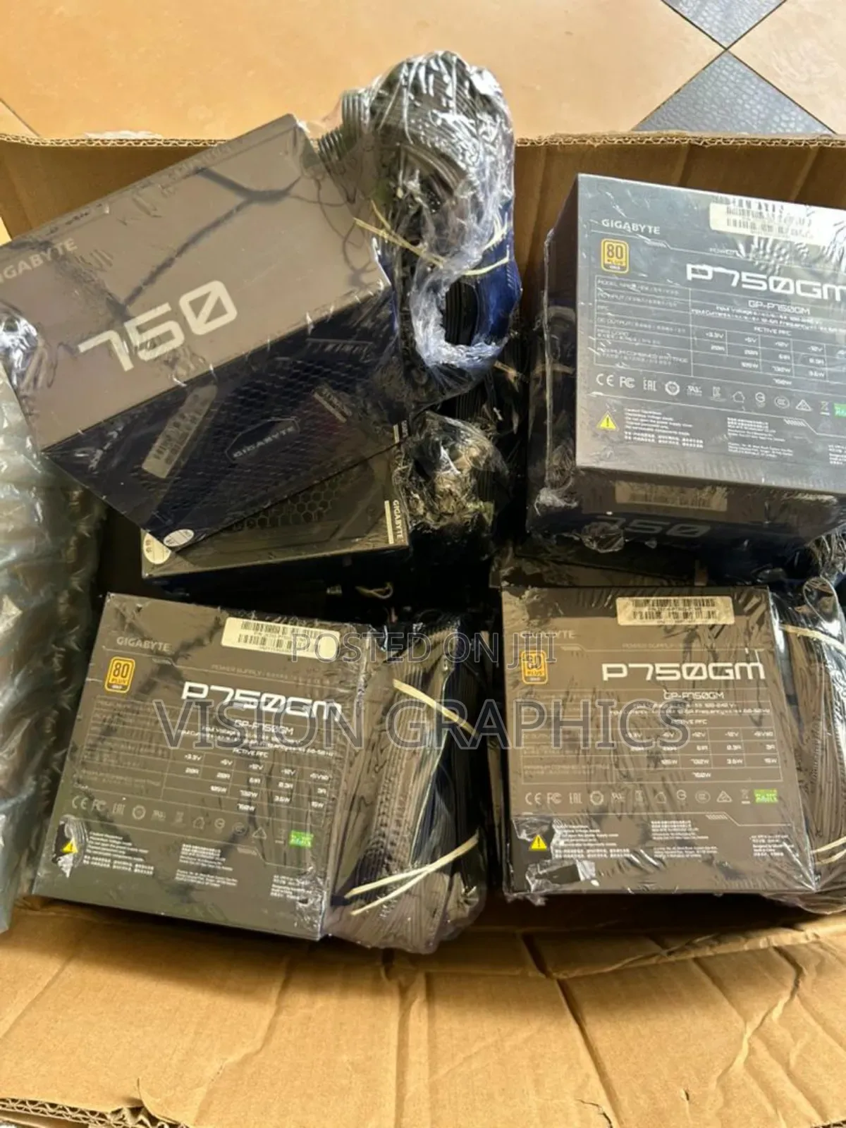 Gigabyte P750gm 4x 8pins for Gpu 80plus Gold Modular Power Supply