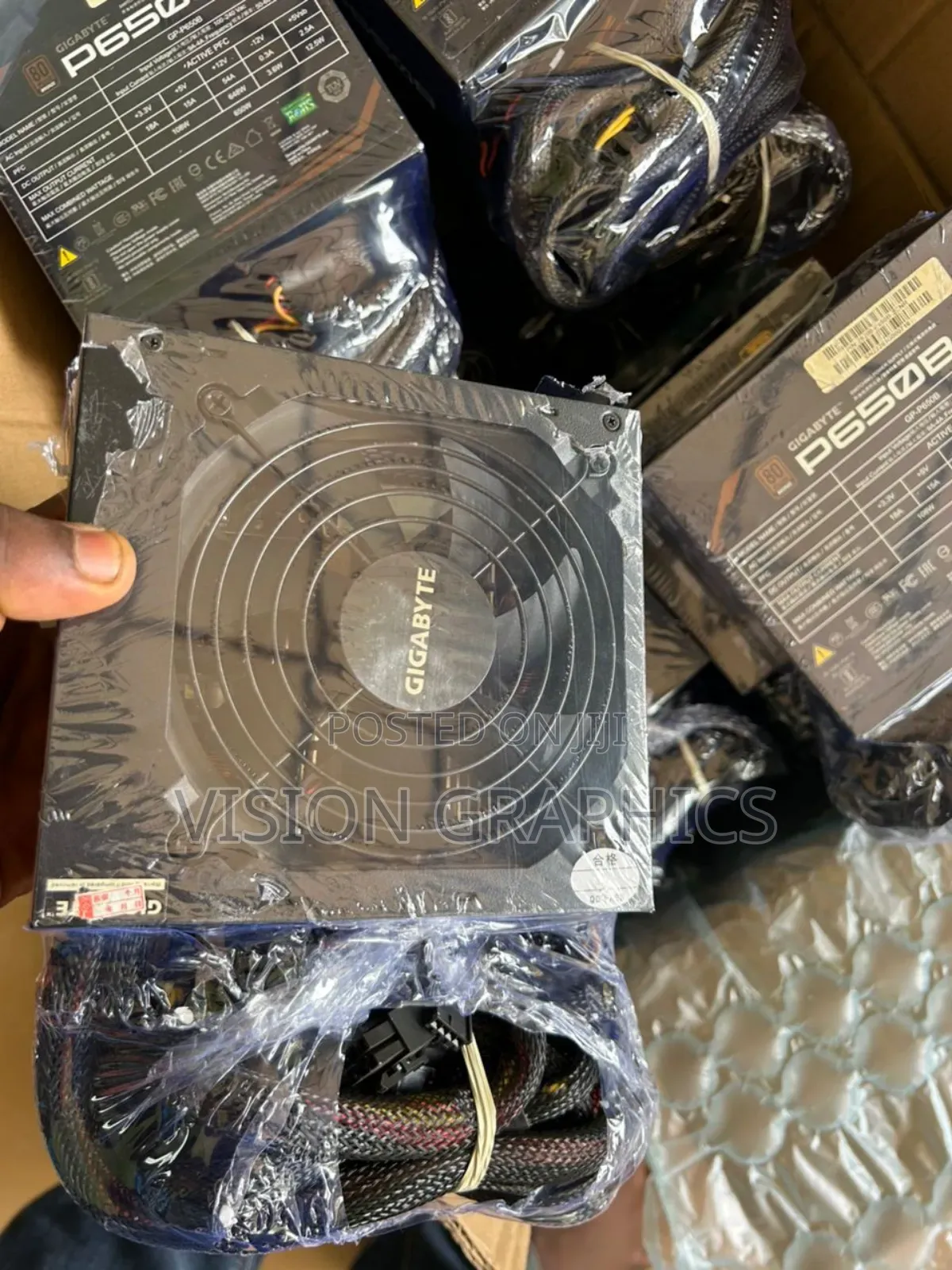 Gigabyte 650b 4x 8pins for Gpu 80plus Bronze Modular Power Supply
