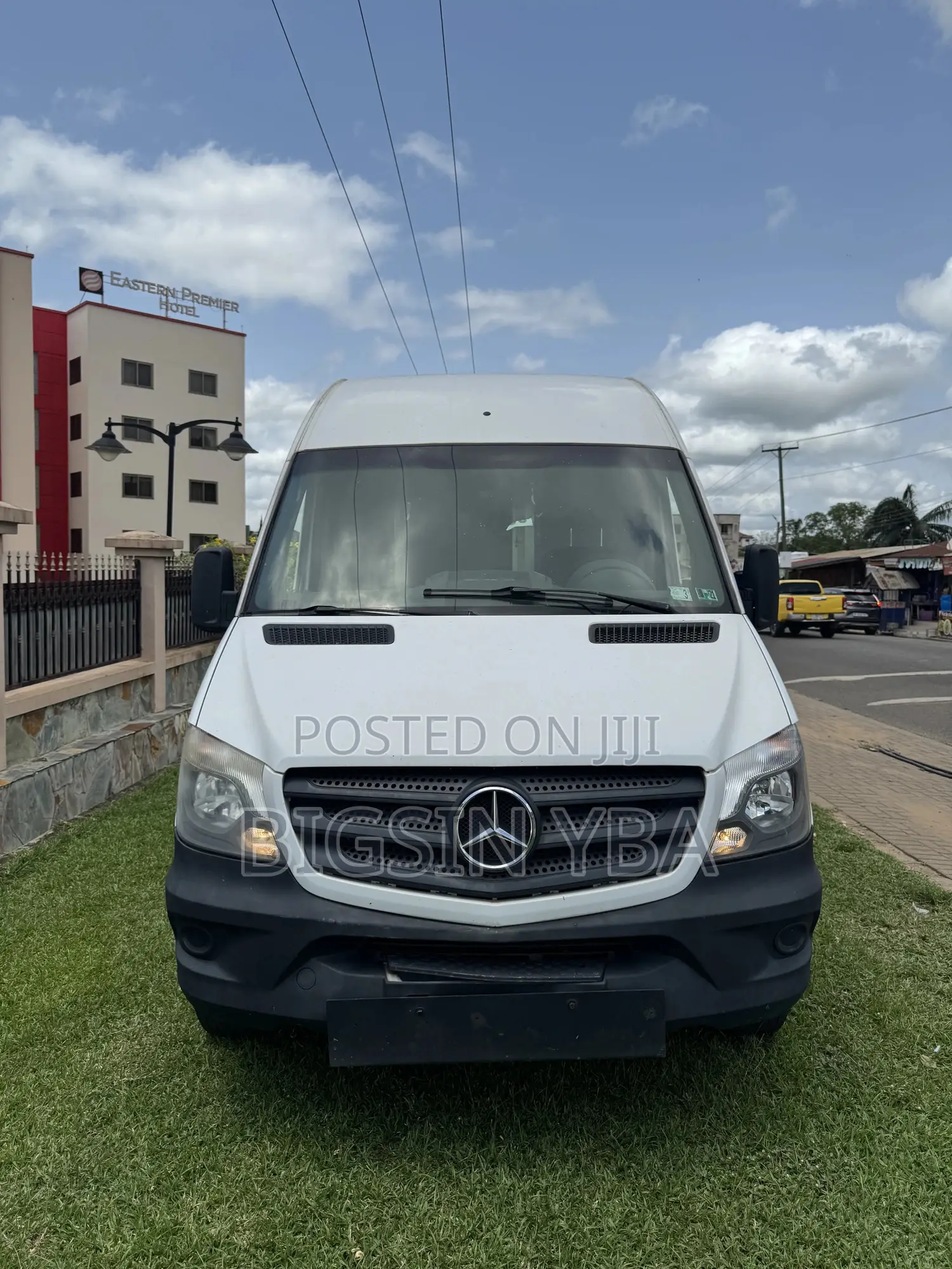 Mercedes-Benz Sprinter 2011 White