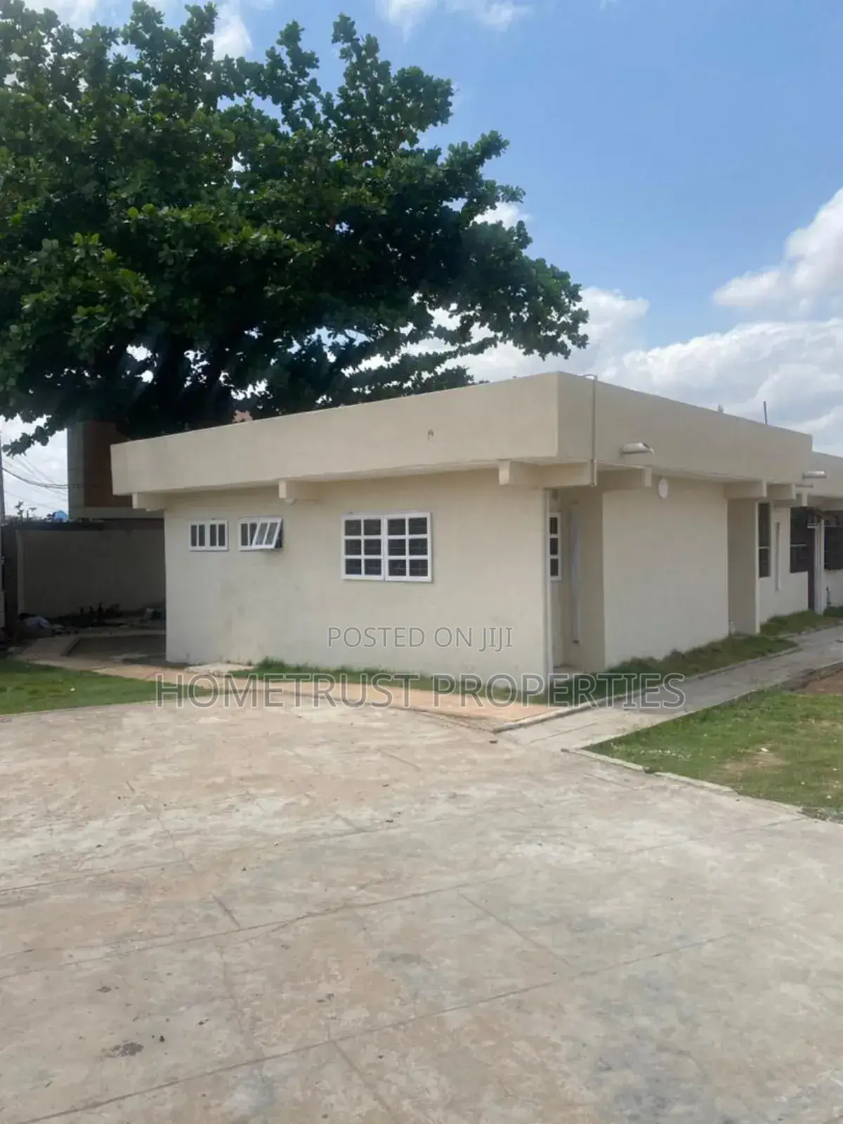 12bdrm House in Dome Market, CFC Estates for rent