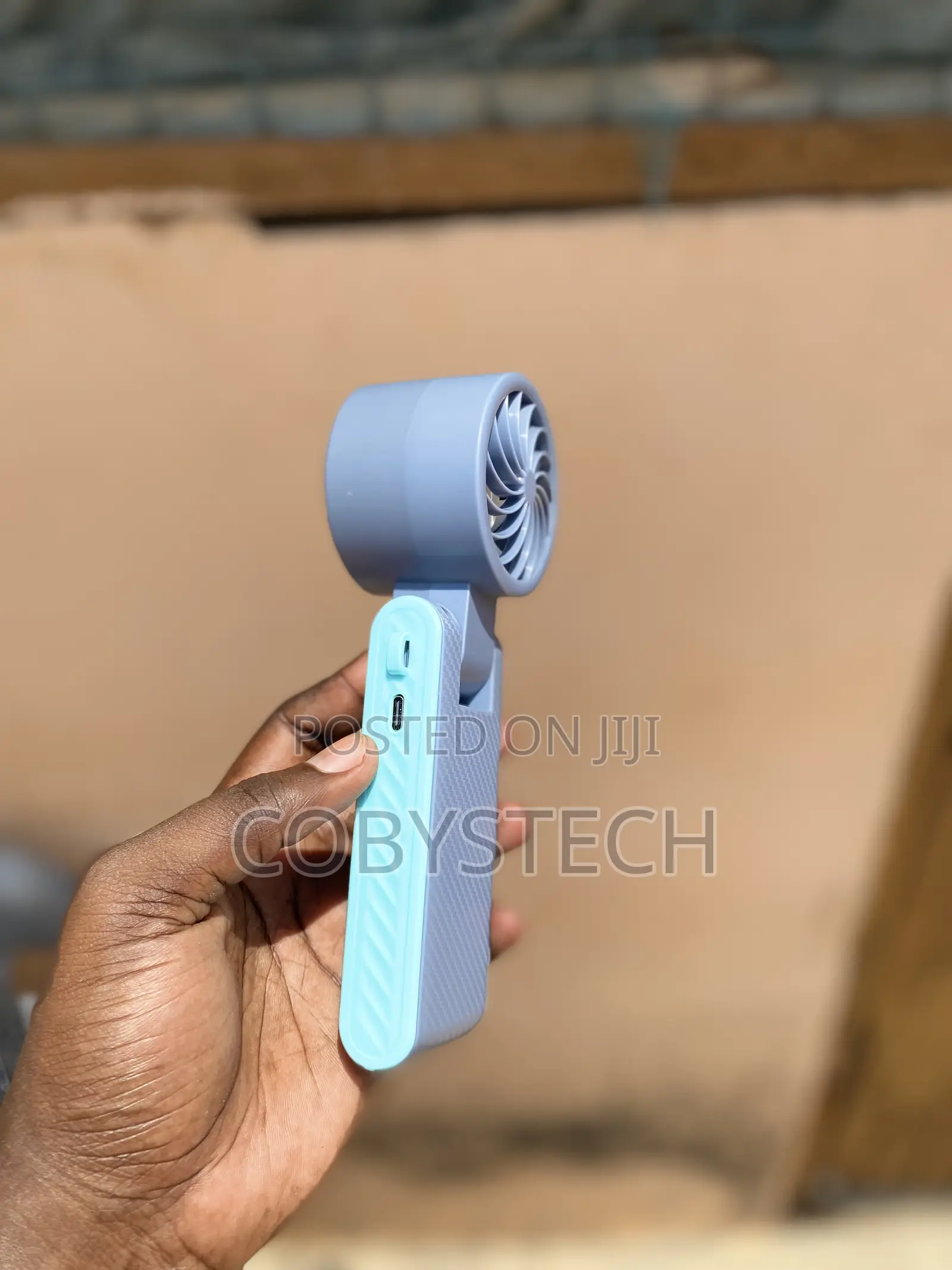 Portable Handheld Cooling Fan – Rechargeable Mini Fan