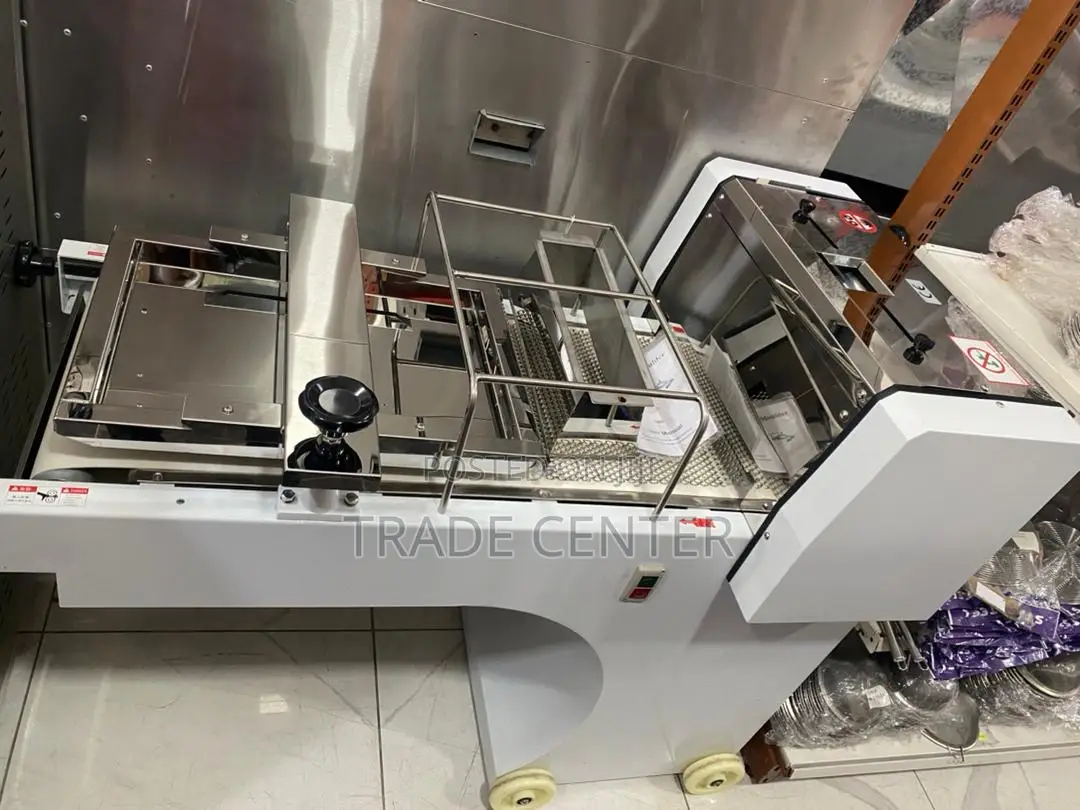 Commercial Bread Mounder