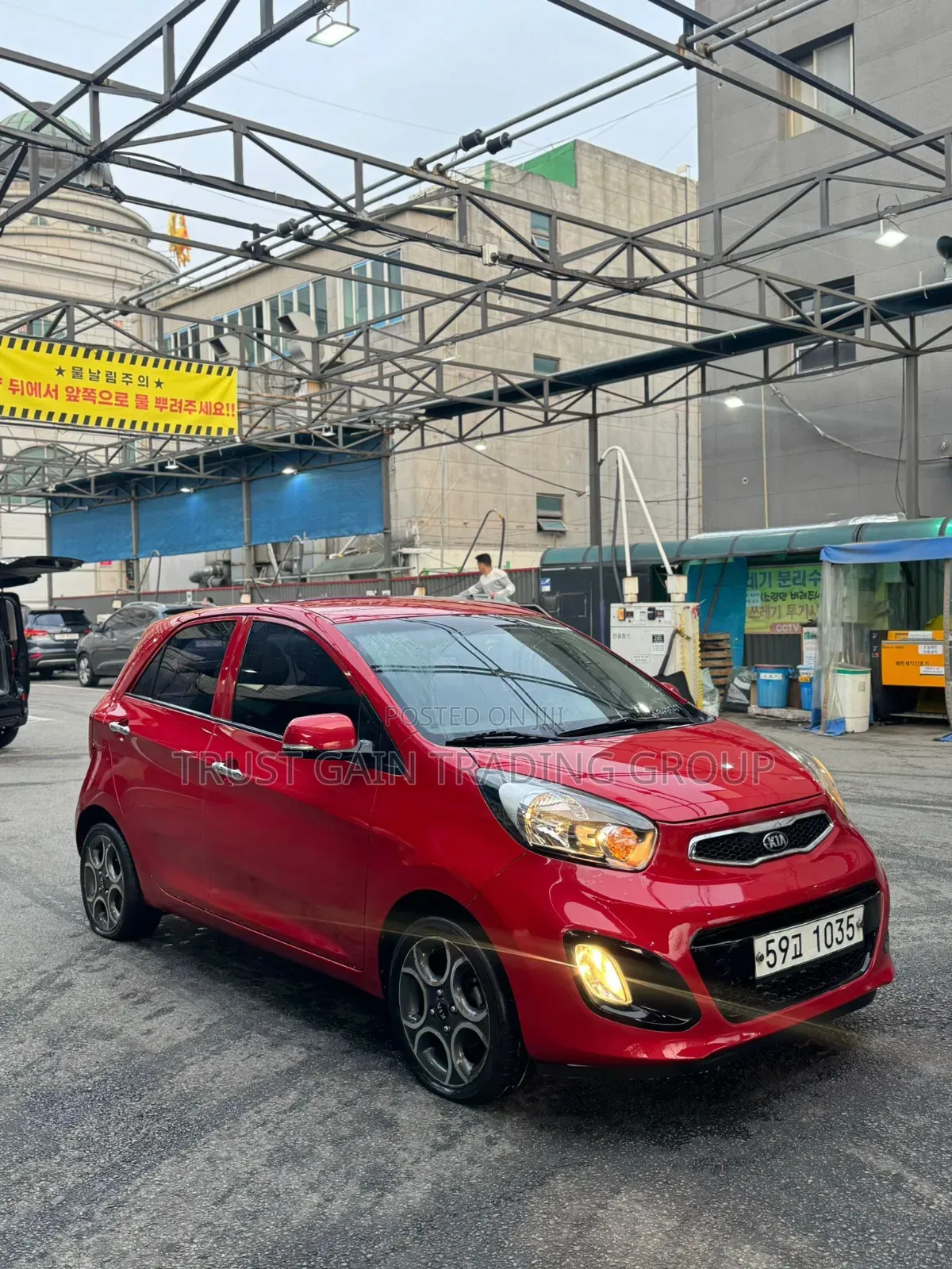 Kia Morning 2013 Red