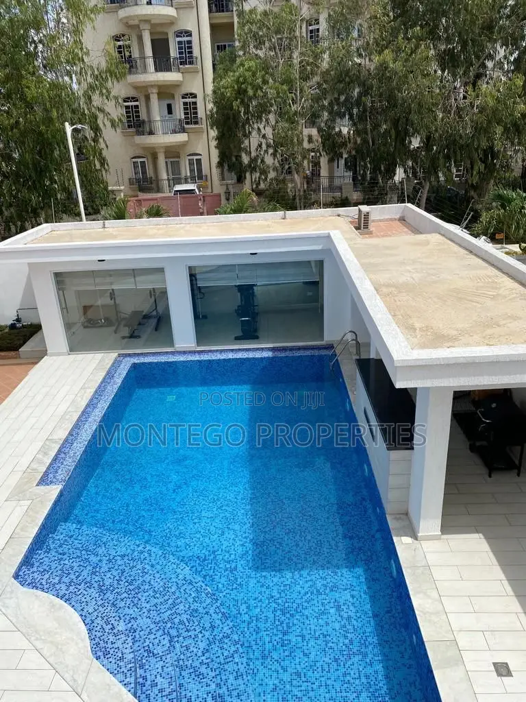 5bdrm House in East Legon, Accra- for rent