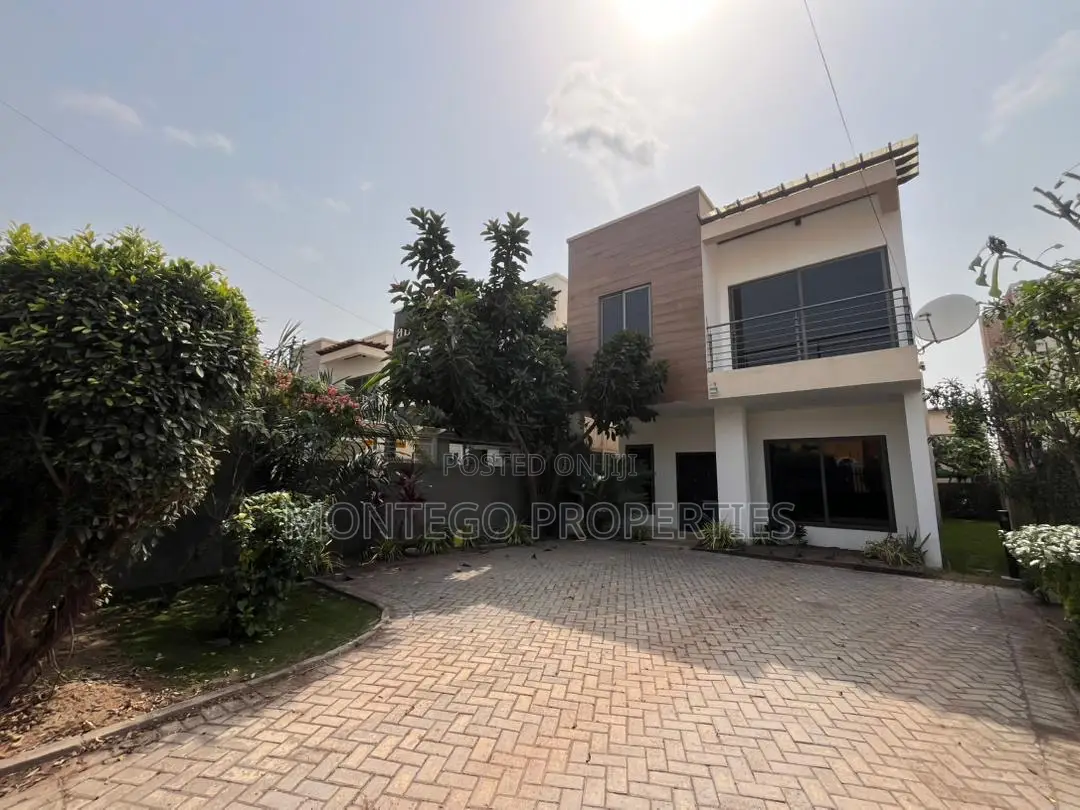 3bdrm House in East Legon, American House for rent