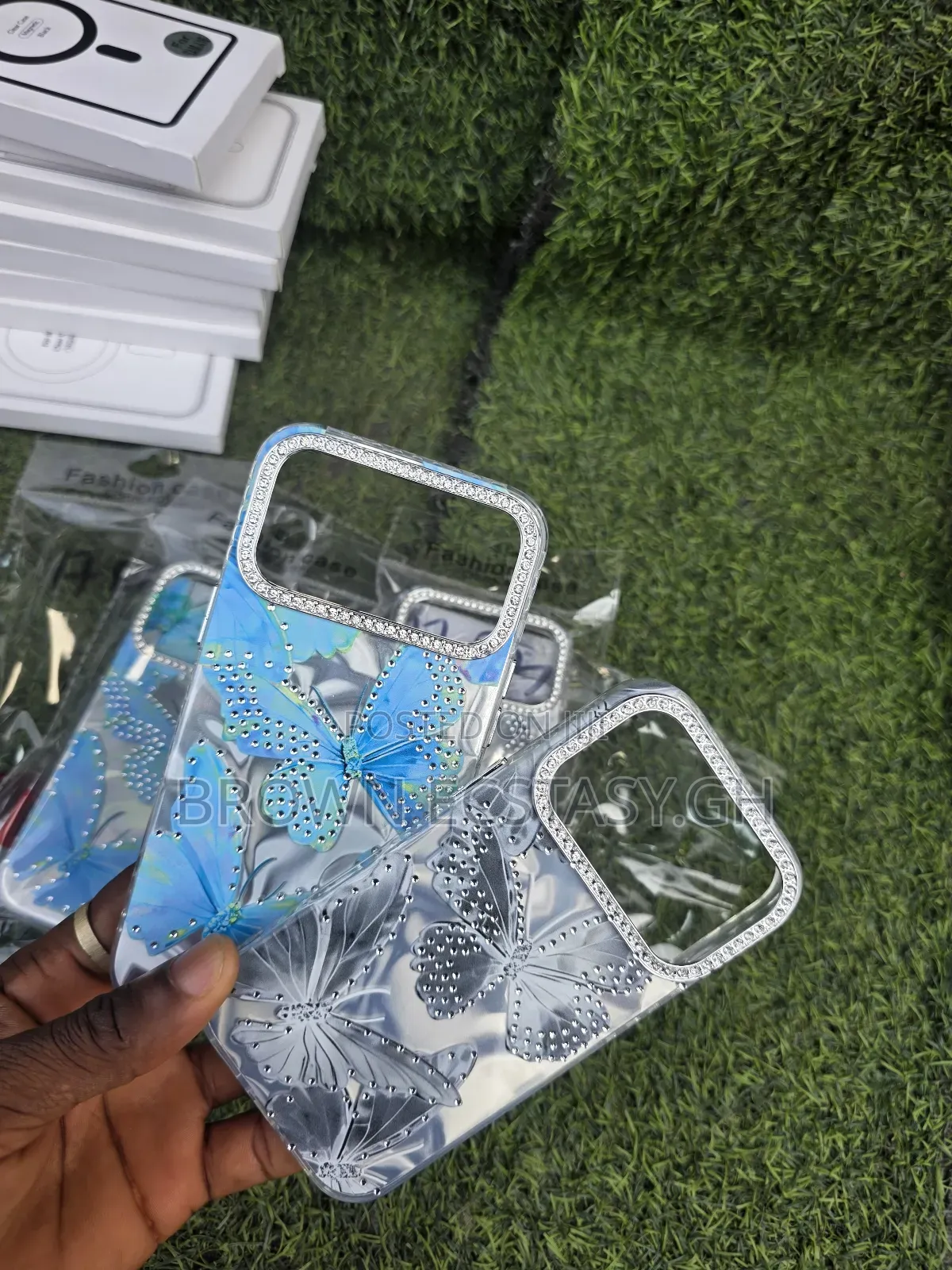 iPhone 17 Pro/ 17 Pro Max Ladies Case