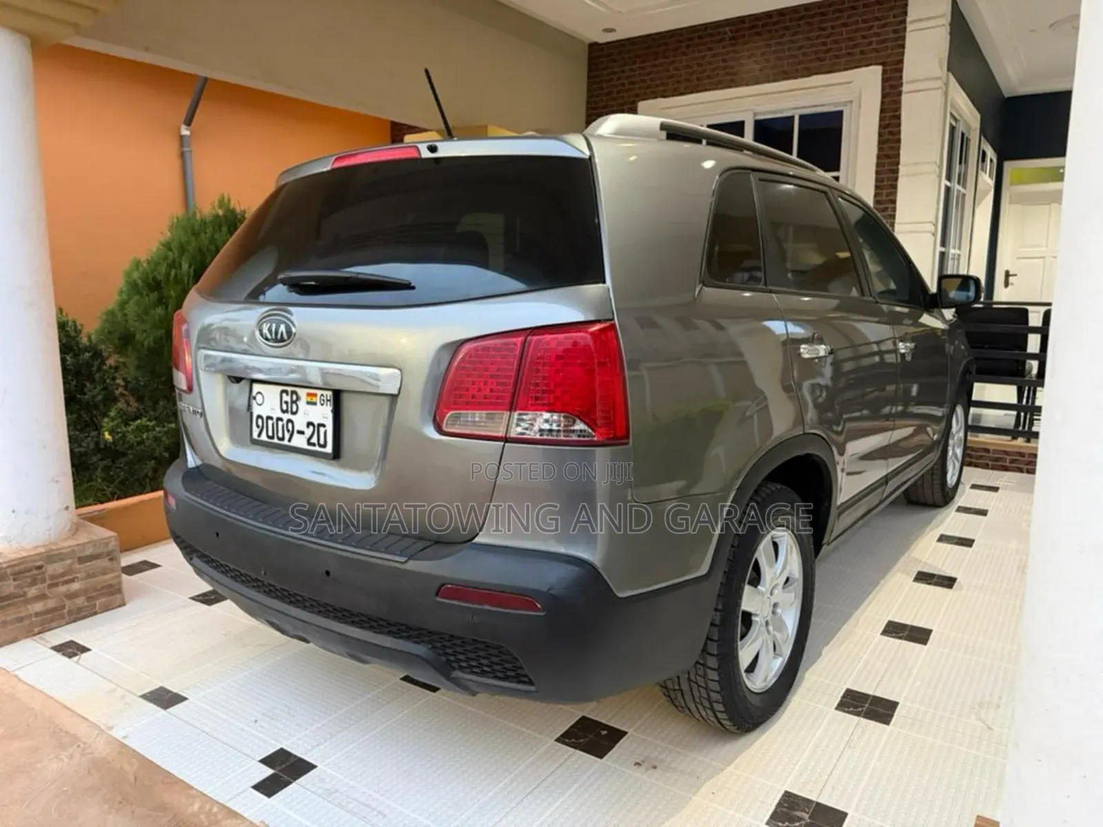 Kia Sorento EX 2012 Silver