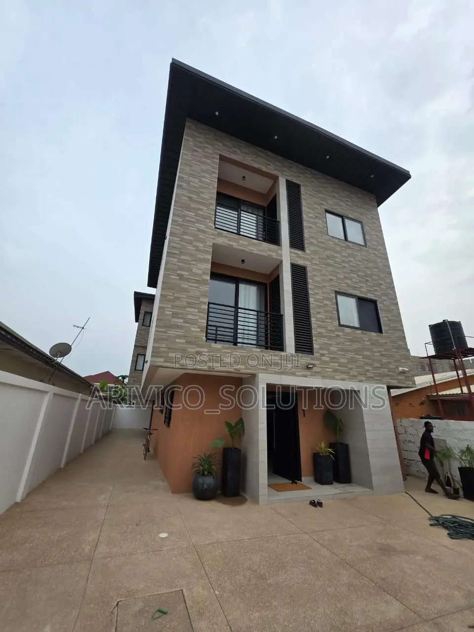 Furnished 2bdrm Apartment in Tse Addo, Tseaddo for rent