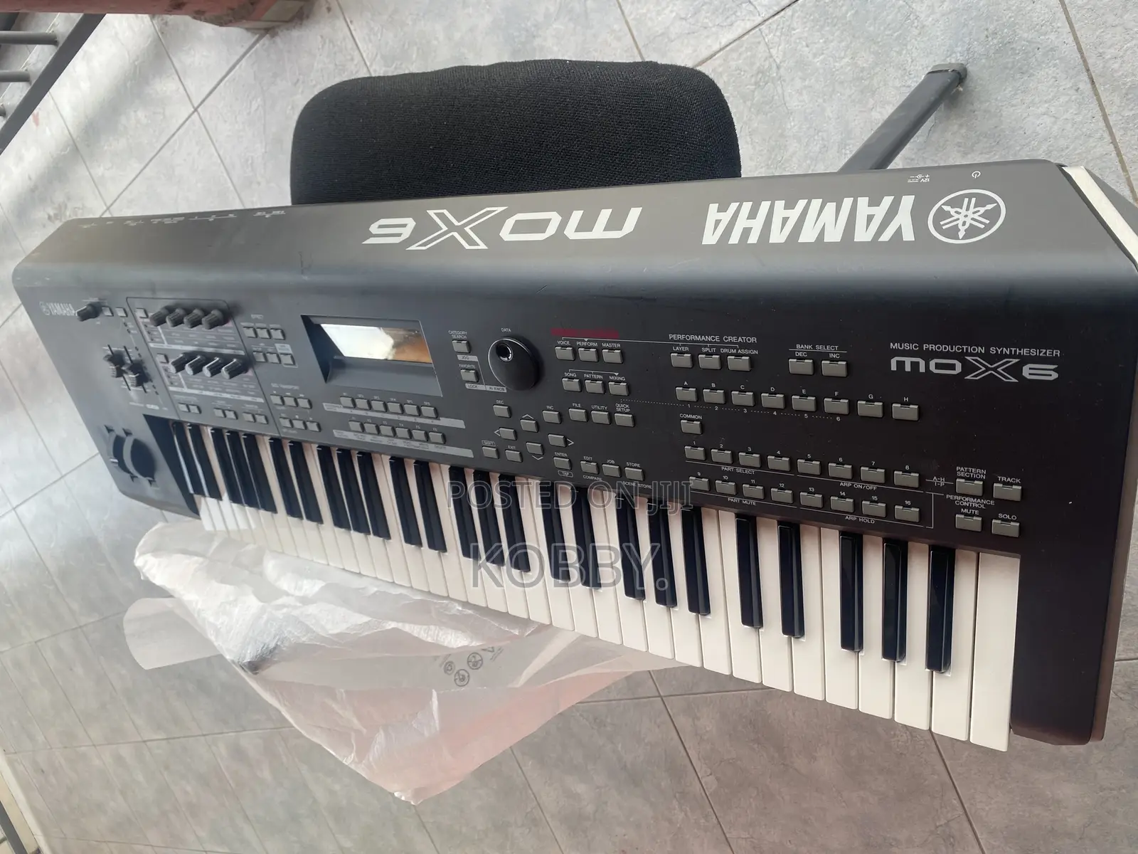 Yamaha Mox6
