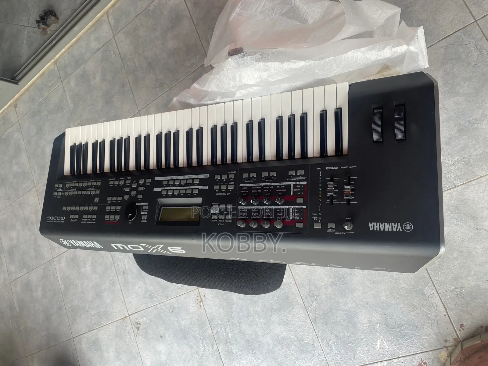 Yamaha Mox6