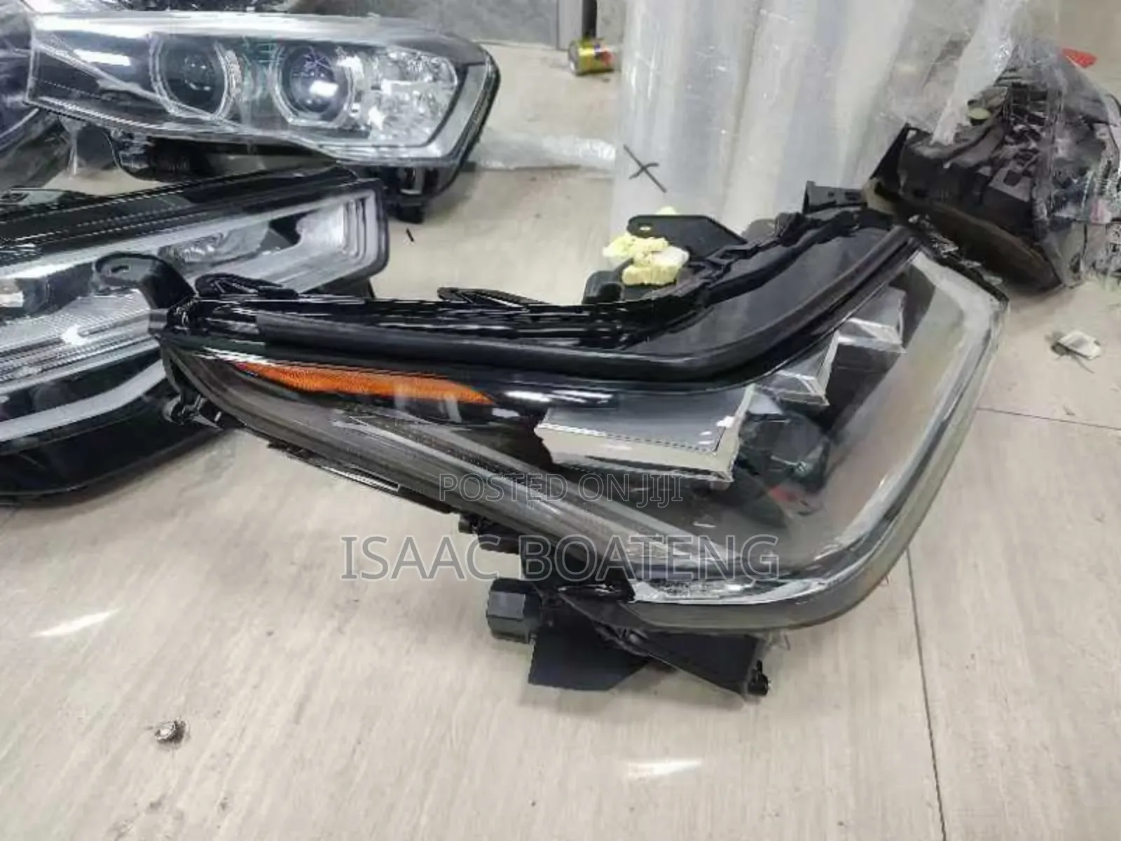 Lexus Lx 570 2020 Original Headlight Pair
