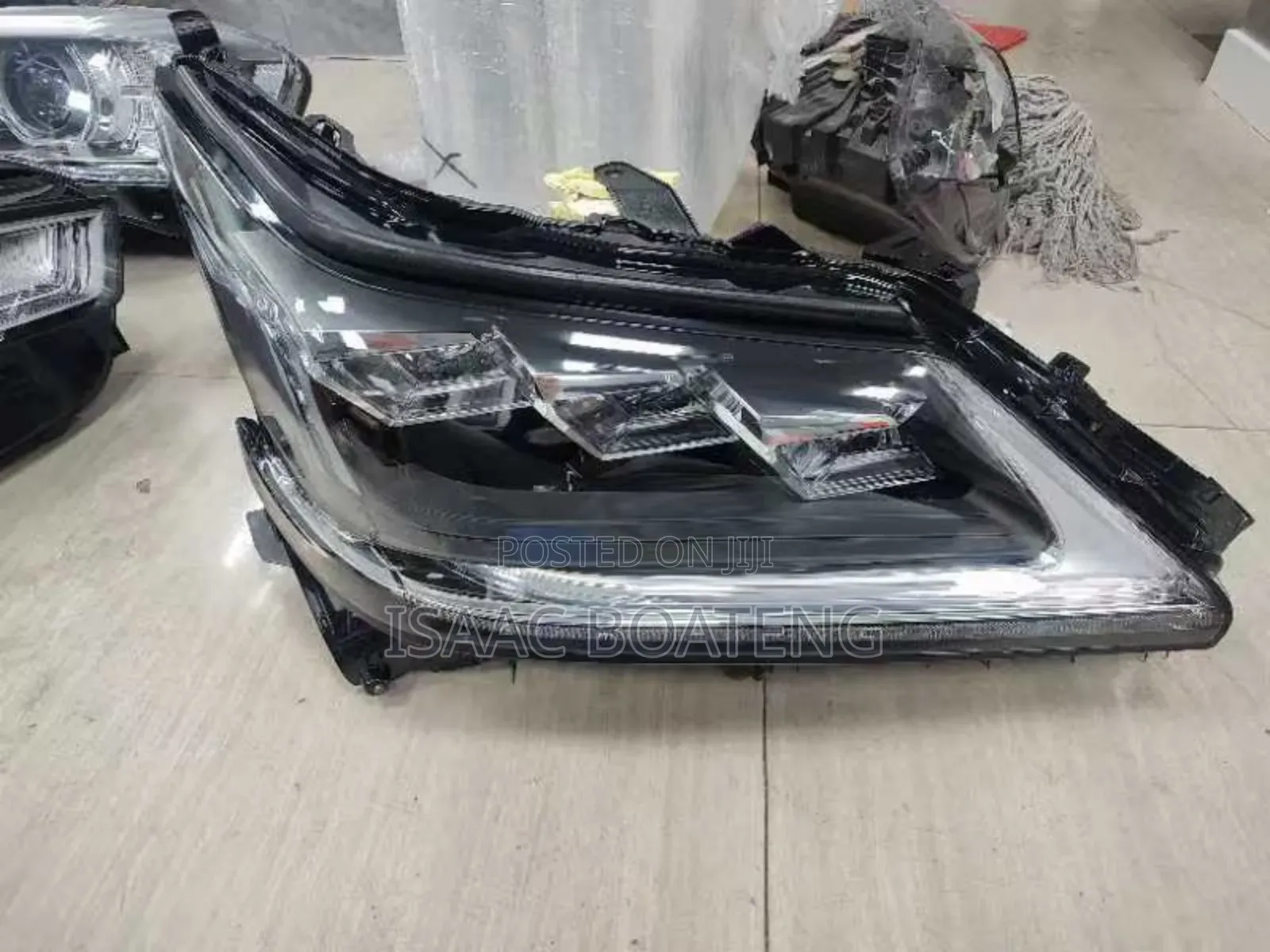 Lexus Lx 570 2020 Original Headlight Pair