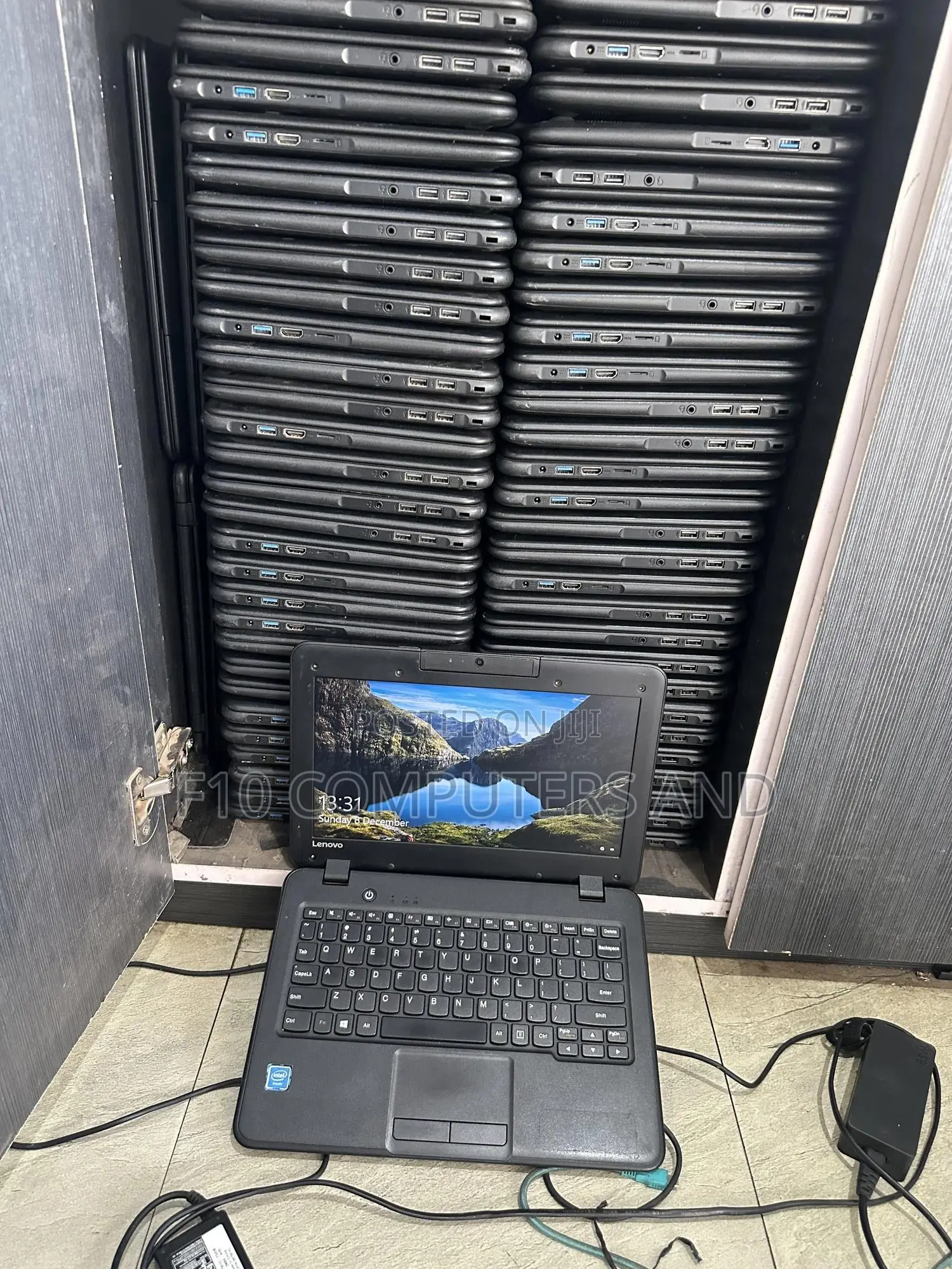 Laptop Lenovo 4GB Intel Pentium SSD 250GB