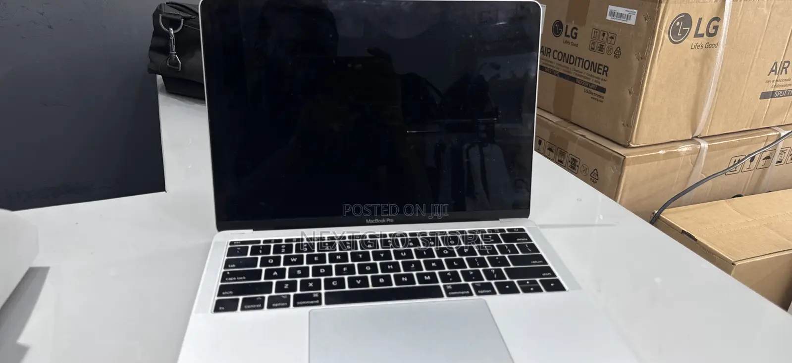Laptop Apple MacBook Pro 2017 8GB Intel Core i5 SSD 256GB