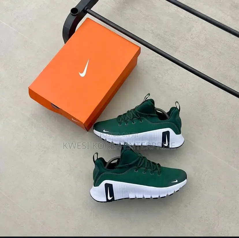 Nike Sports Sneakers